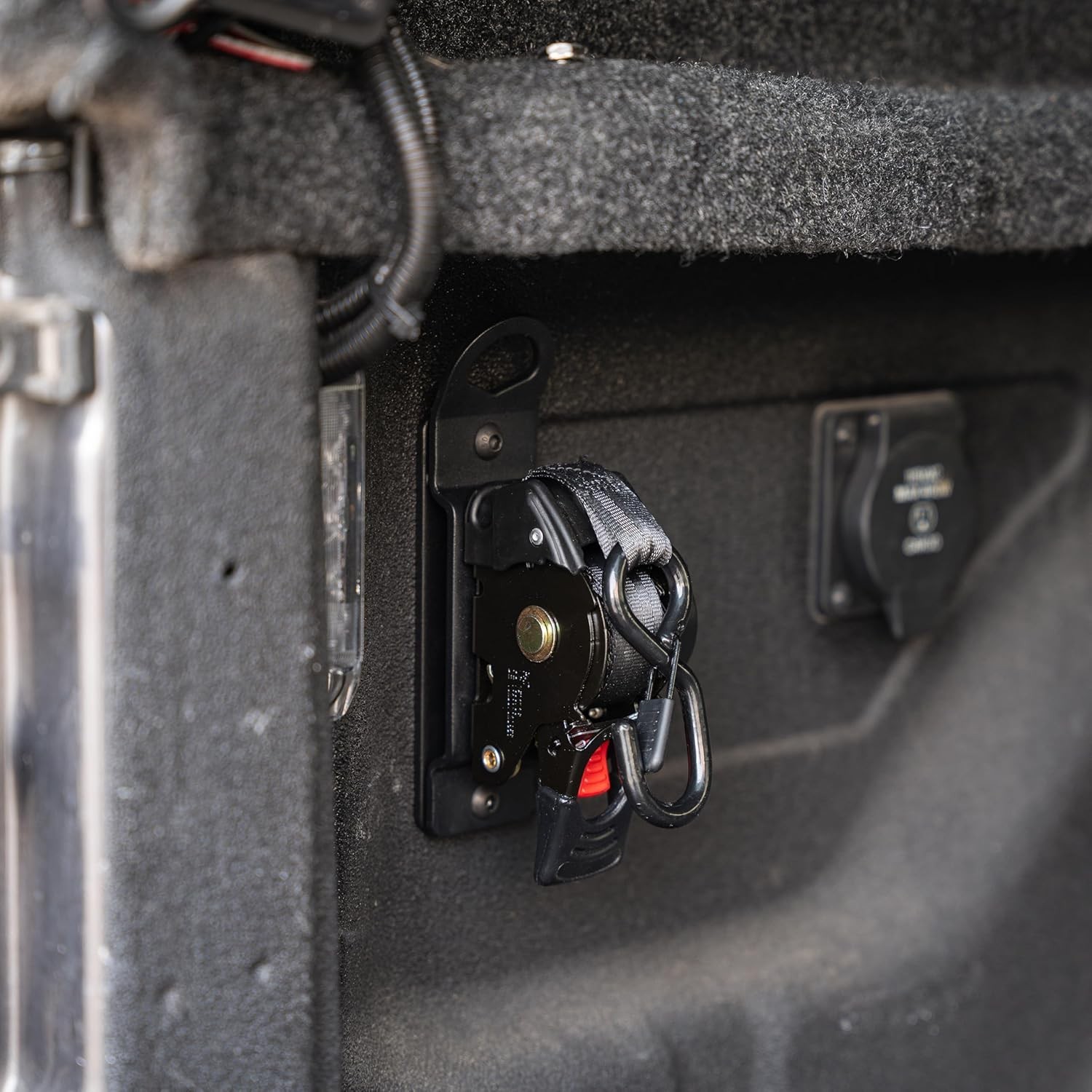 SET OF TWO-Integral Straps FITS: RAM 2500/3500 2019-2026 Bed Mounted Retractable