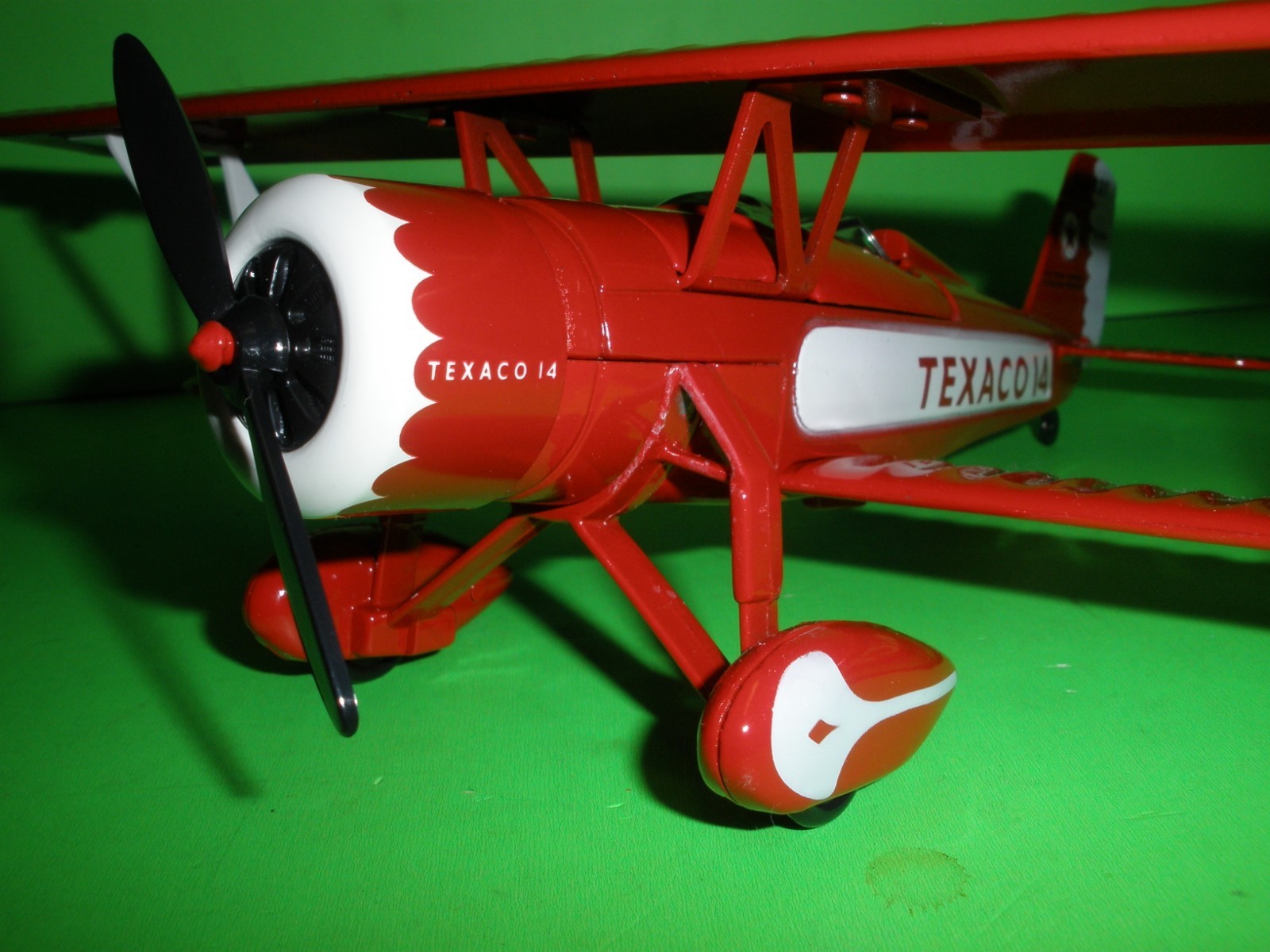 WINGS OF TEXACO 1931 Stearman Biplane Airplane # NEW ((( MINT IN MINT BOX )))