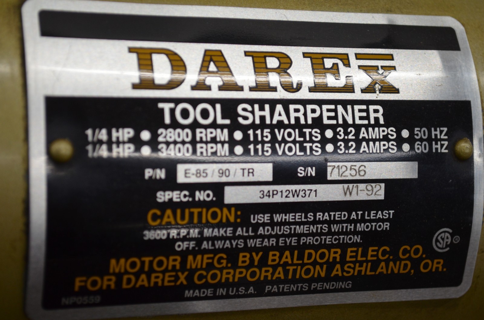Darex Tool Sharpener # E85/90/TR w/ TR-70 w/Tap Work Holder, Collets, & Stand