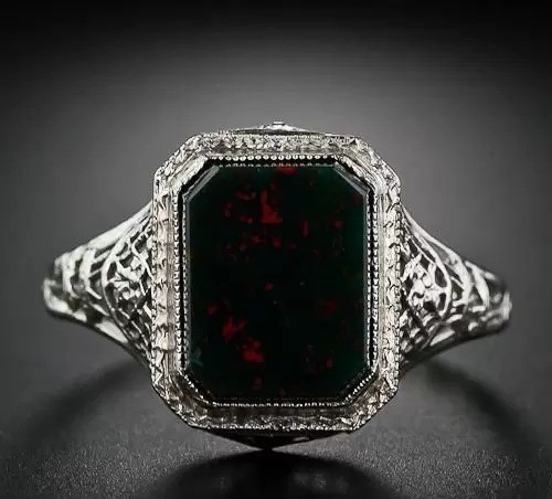 Antique Men’s Sterling Silver Ring with Bloodstone – Art Deco Filigree Design