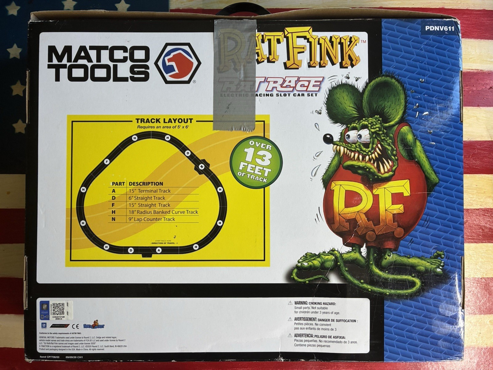 Auto World Rat Fink Racing Slot Race Set Scale 1:64*** NOTE CHECK DESCRIPTION***