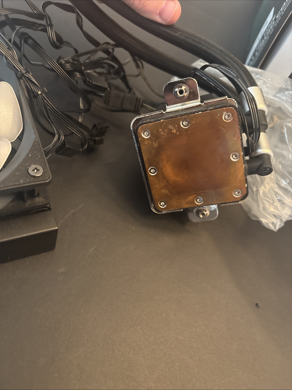 Thermalright Frozen Warframe 240 SE ARGB Black All-In-One - Do Not Know If Works