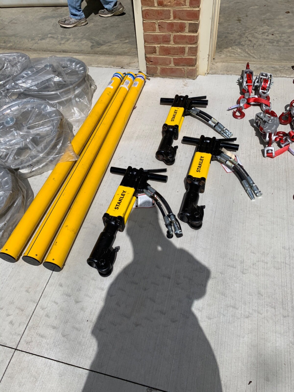 Hubbell Chance T4033349 40’ Telescoping Extendo Stick NEW IN BOX!