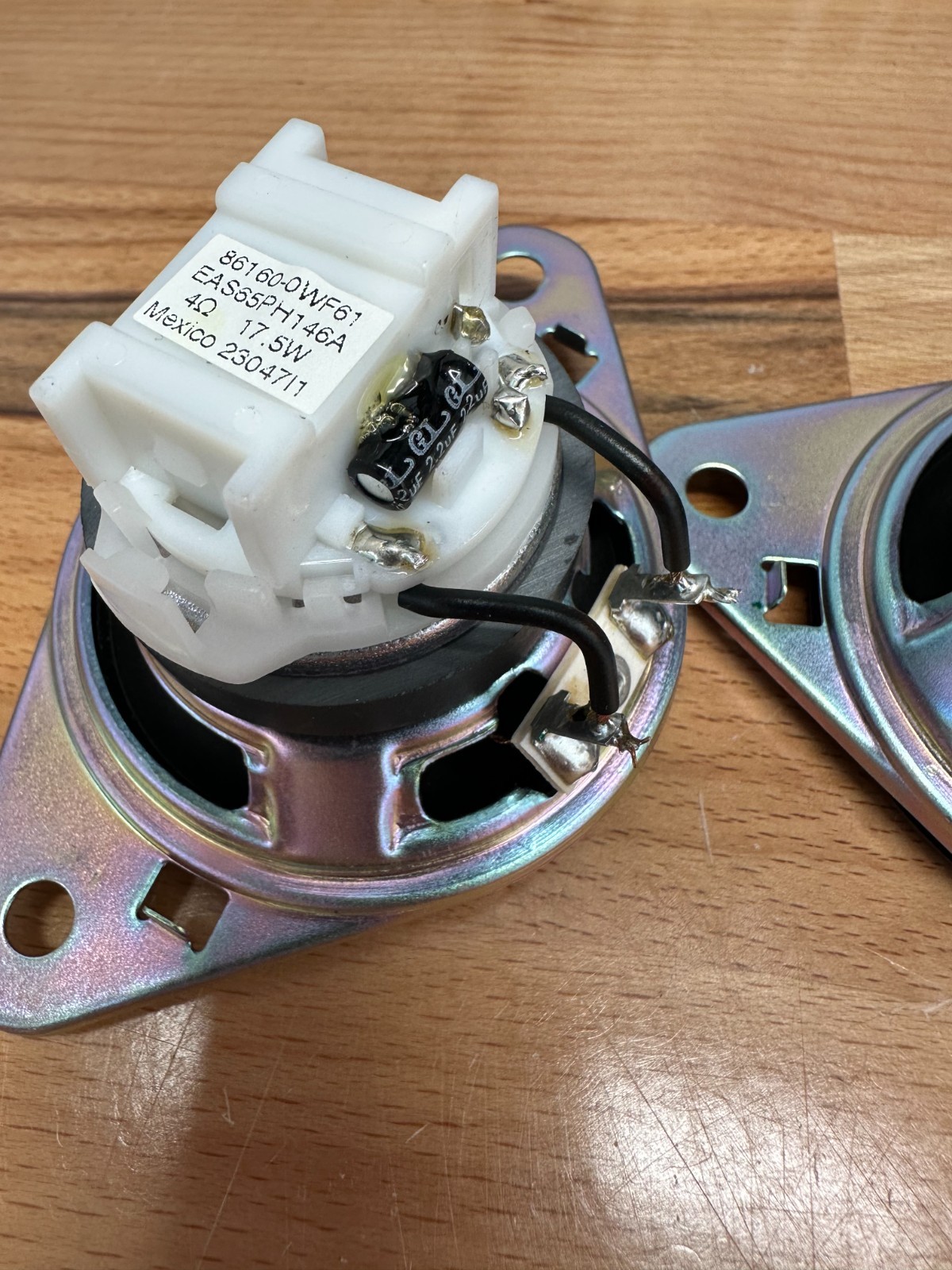 2016 - 2023 TOYOTA TACOMA DASH TWEETER SPEAKERS OEM 86160-0WF61 Pair 3rd Gen