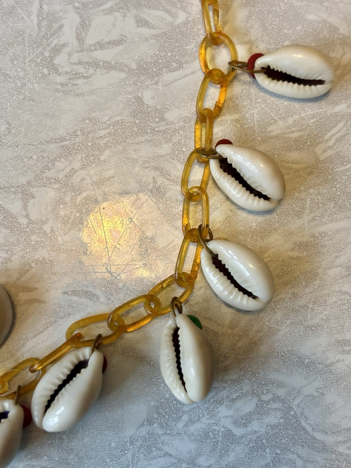 Vintage Apple Juice Bakelite Celluloid & Cowry Shell Necklace 17’ Chain