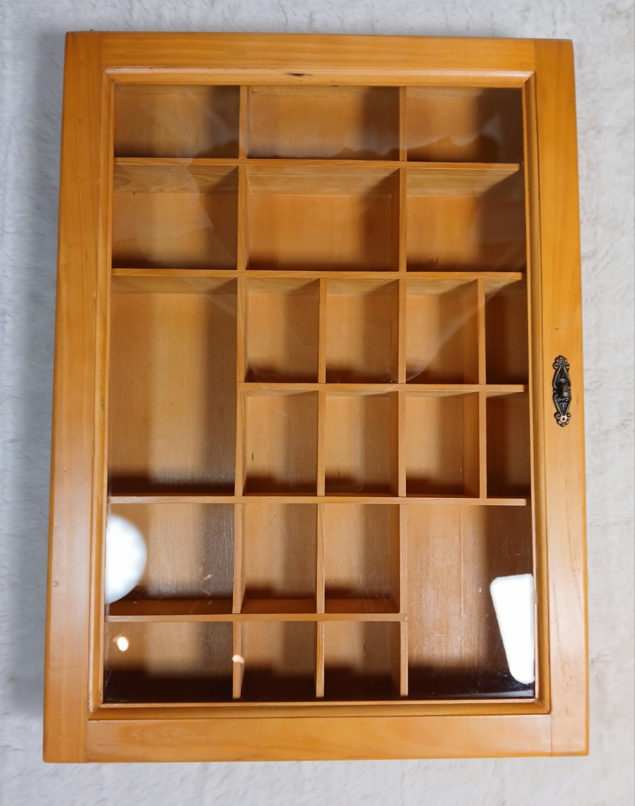 Vintage wood shadow box wall cabinet 22 Compartments Light Wood 16×11