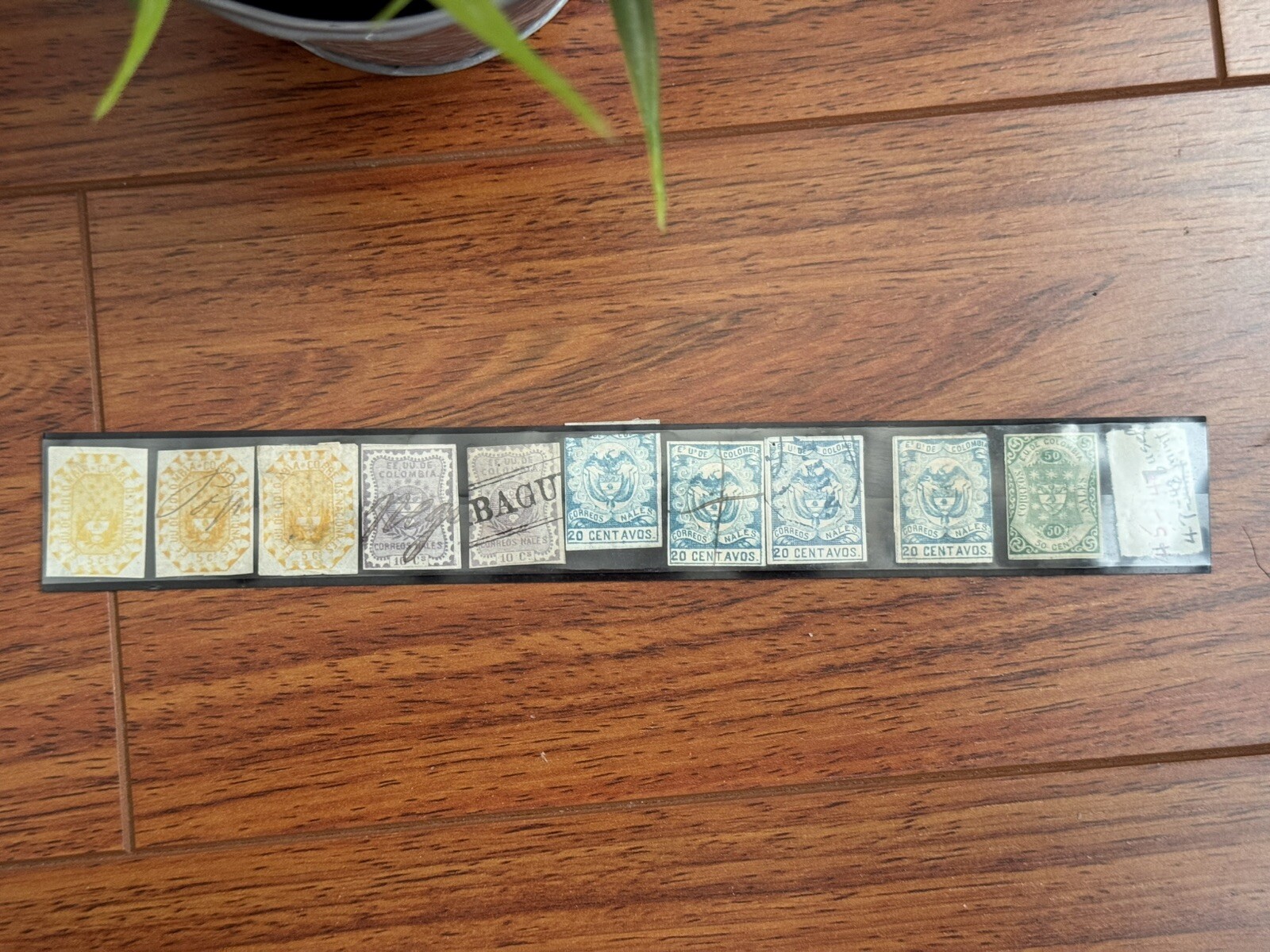 COLOMBIA, 1859 - INTERESTING GROUP OF OLD STAMPS - UNSORTED - USED Lot Of 11