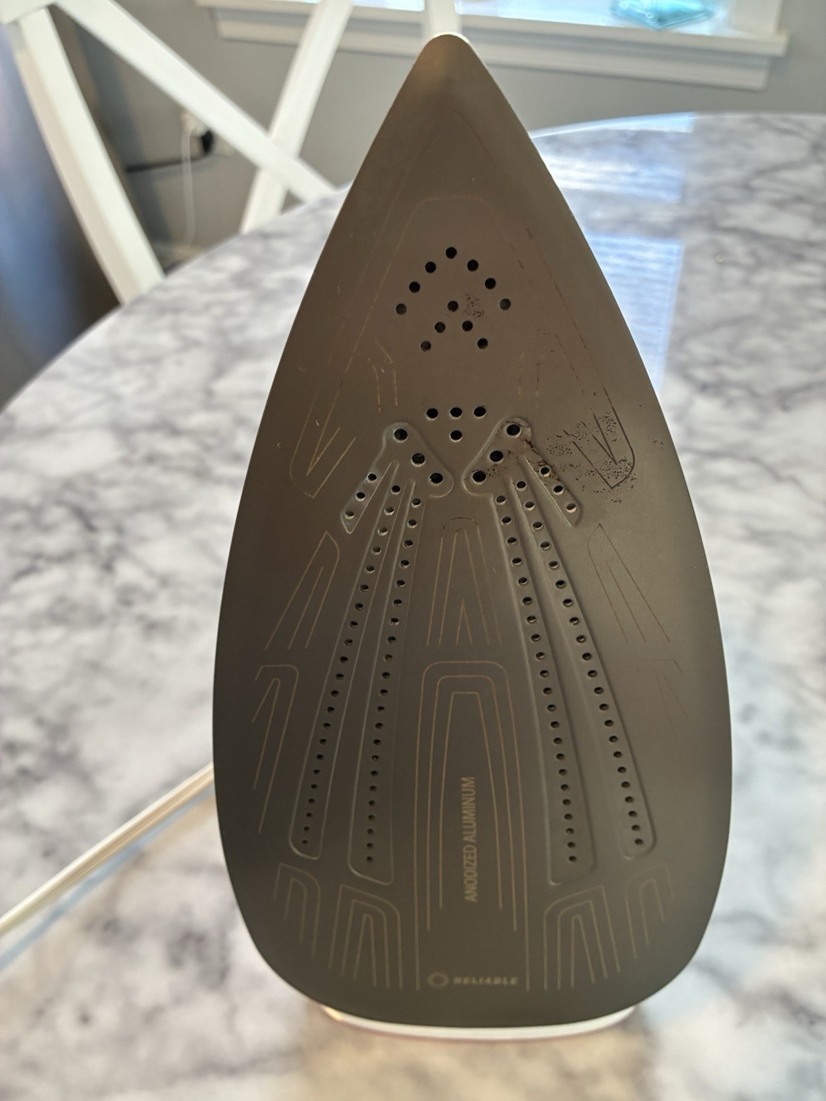 Reliable Velocity 2701R Steam Iron