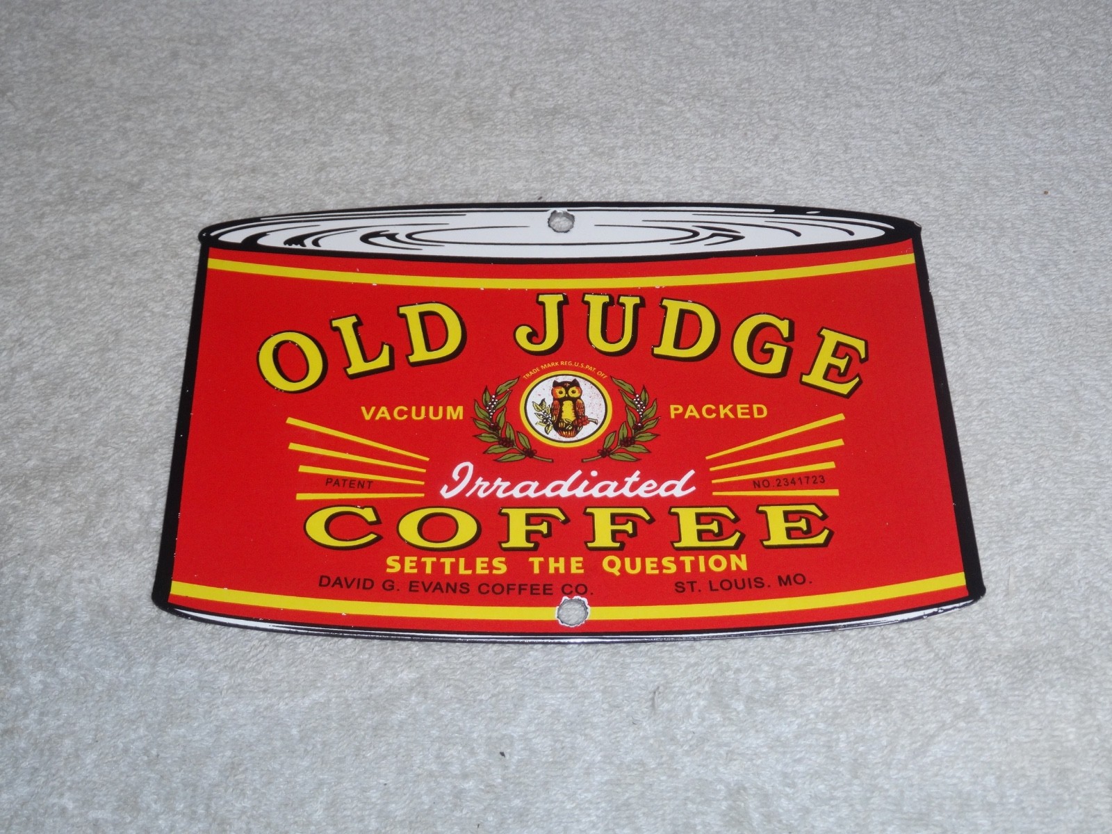 VINTAGE OLD JUDGE COFFEE CAN +OWL 7 3/4" PORCELAIN METAL SODA, GASOLINE OIL SIGN
