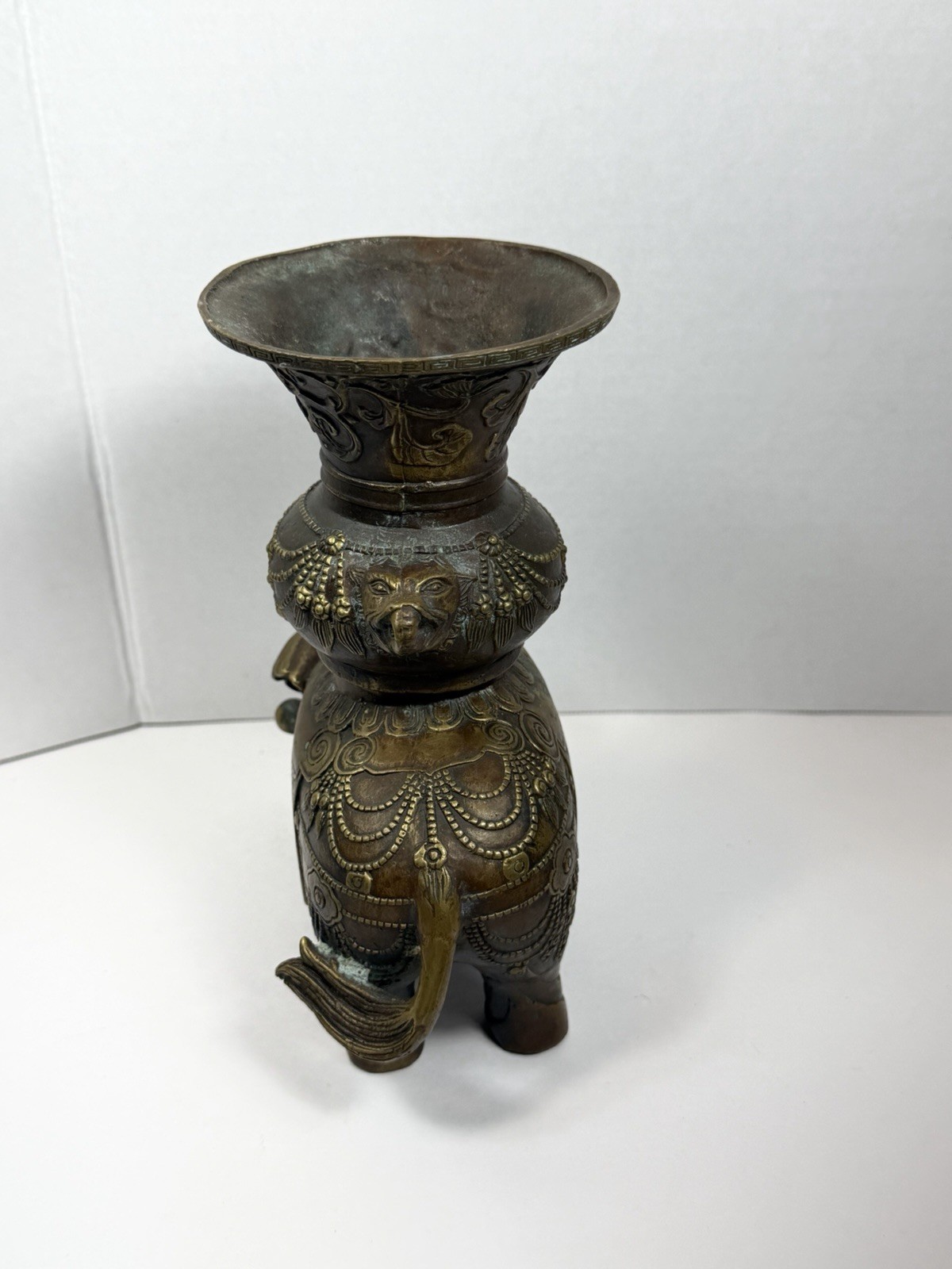 Vintage Chinese Bronze Elephant Censer Incense Burner Vase 7.5” Tall Heavy