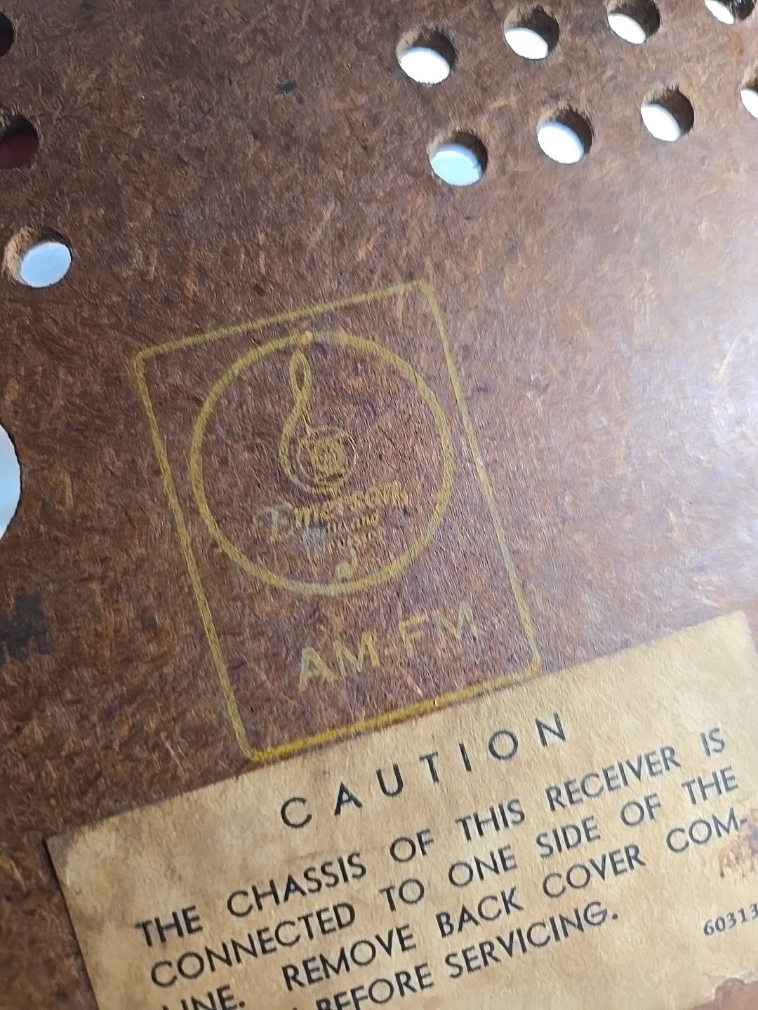 Vintage Emerson Fm Am Tube Radio Model 557 For Parts And Repair