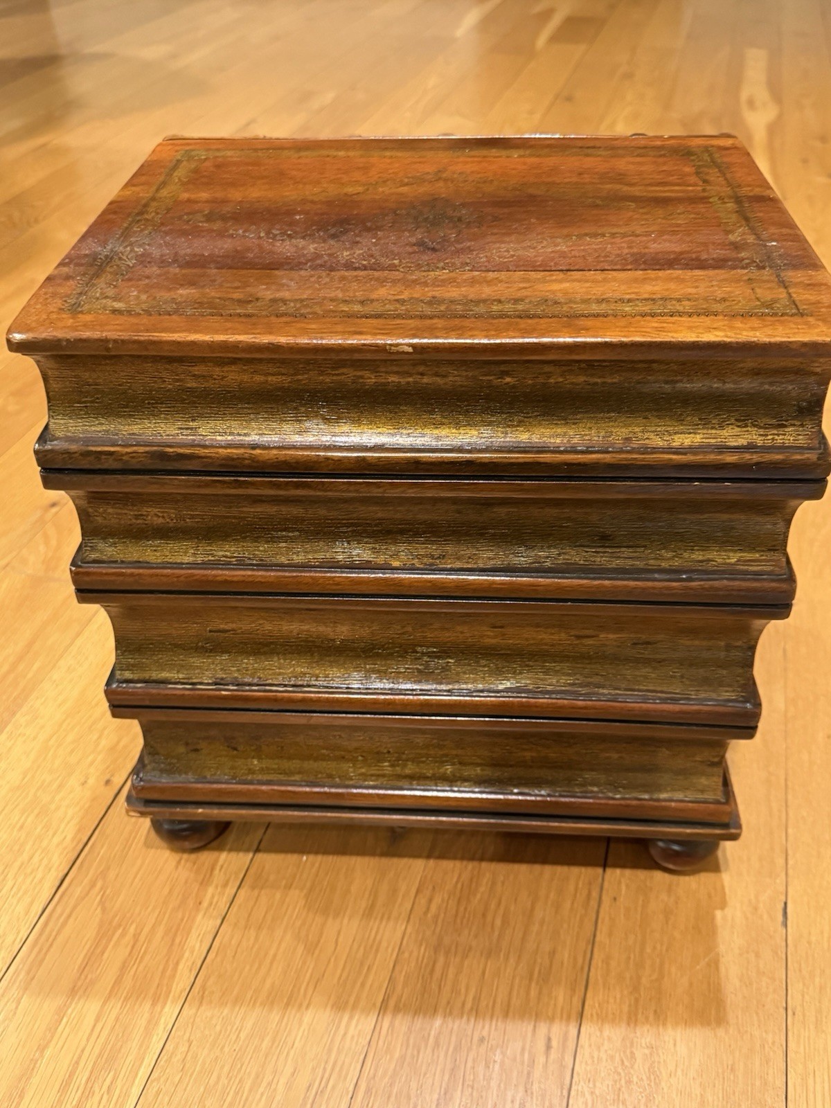 Theodore Alexander Faux Book Scholar’s Chest Model 1100-054 13.5” X 13 X 11.5”