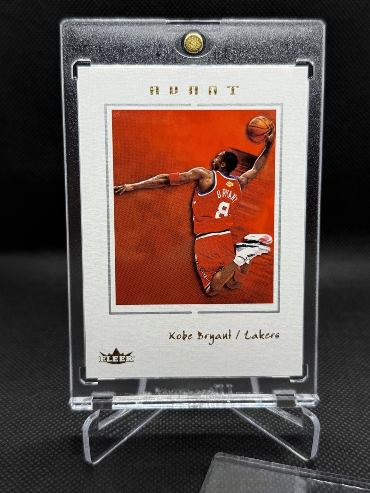 2003-04 Fleer Avant COMPLETE SET #1-56 Kobe Bryant #5 GORGEOUS ARTWORK! RARE!