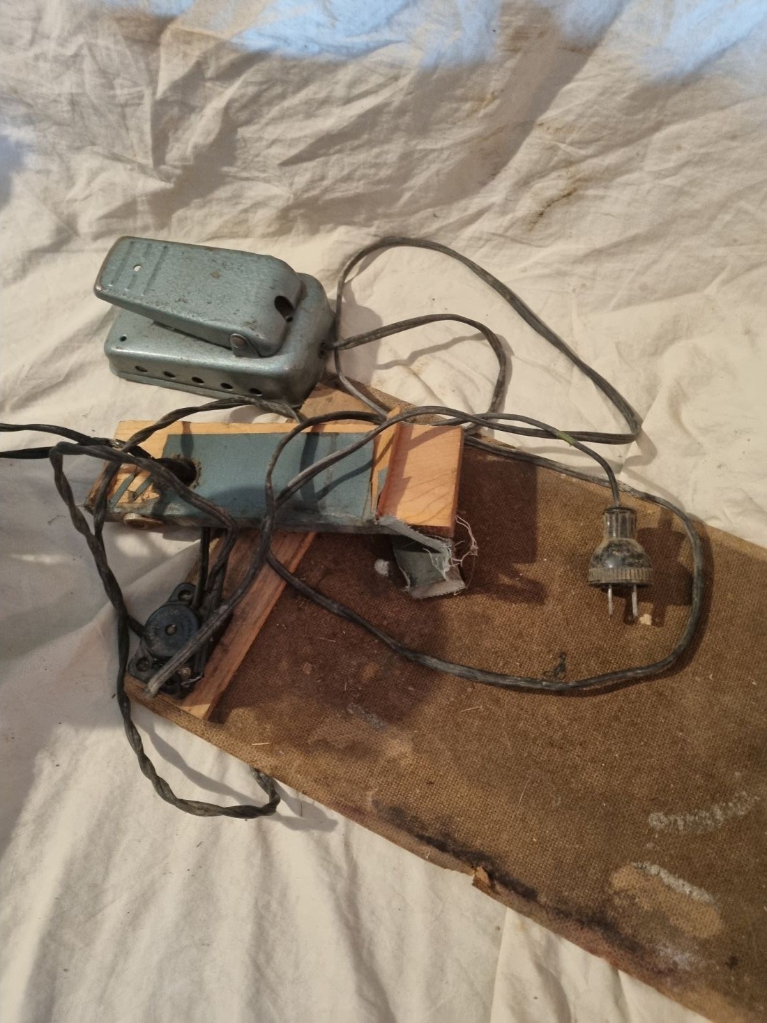 Vintage Sewing Machine Super Deluxe Precision Japan