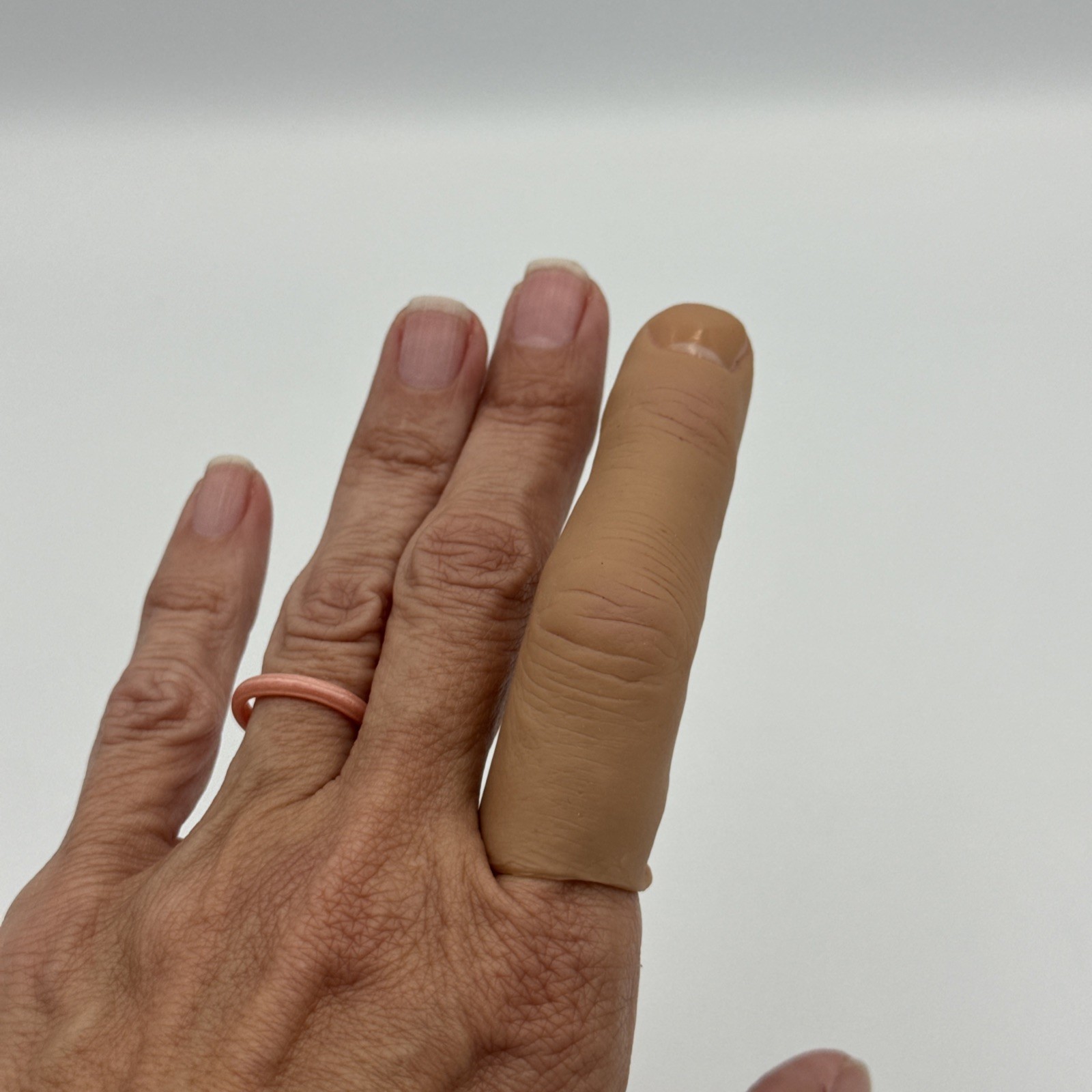 Finger Fantasies Meir Yedid + Titan’s Finger Magic Trick DVDs w/ Gimmick Finger