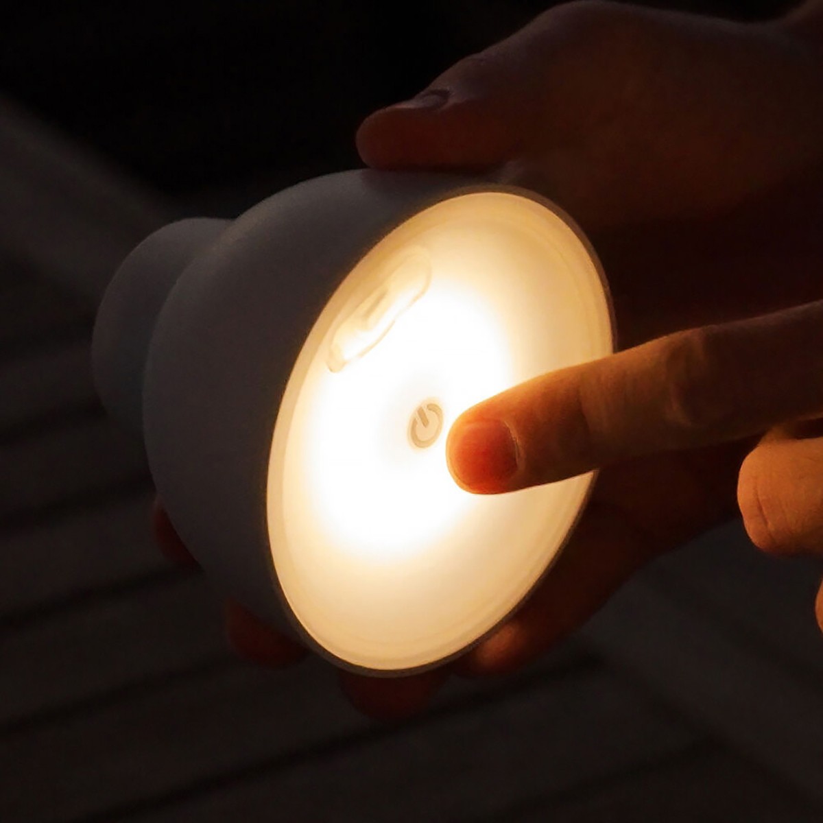 Lume Cube Magnetic LED Reading Lamp, Black