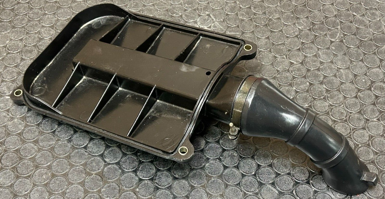 YAMAHA BLASTER OEM AIR BOX INTAKE CLEANER CASE TOP CAP LID YFS200 ✅FASTSHIP✅ C1N