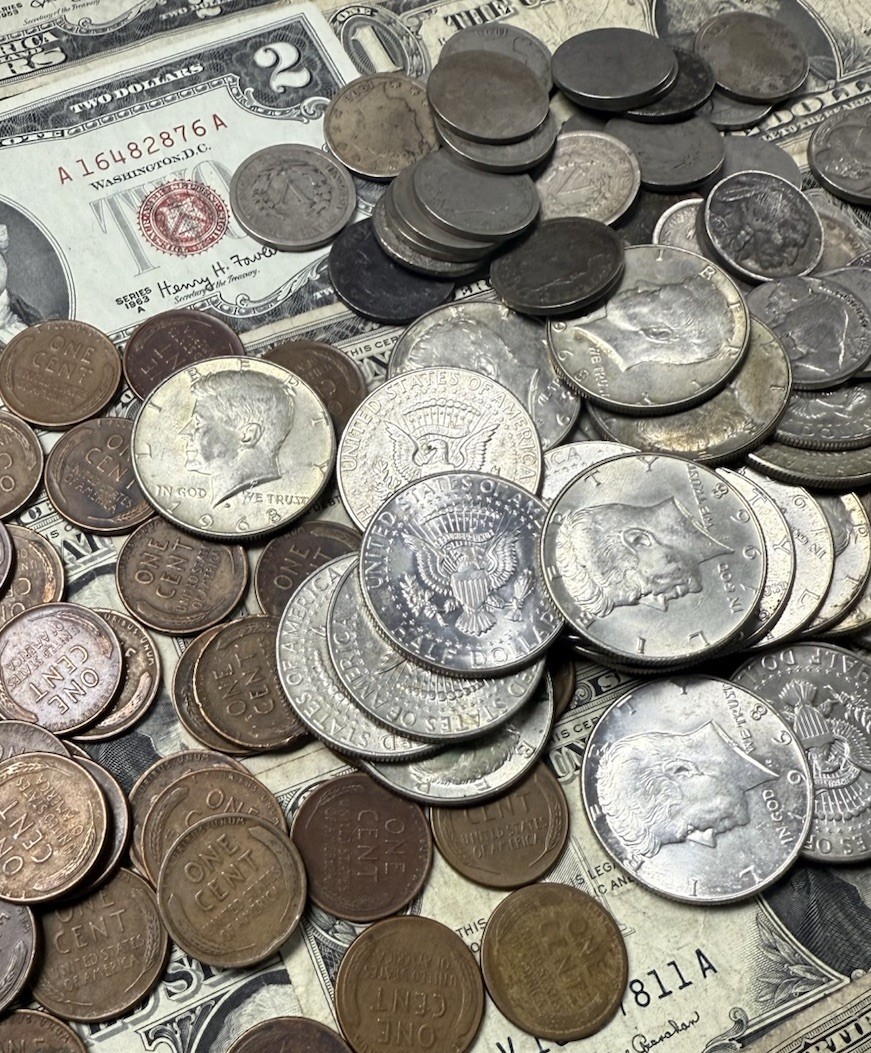 Estate Sale Lot Coin Grab Bag Silver Half Dollars Wheats V Nickels 9 Coin Lot