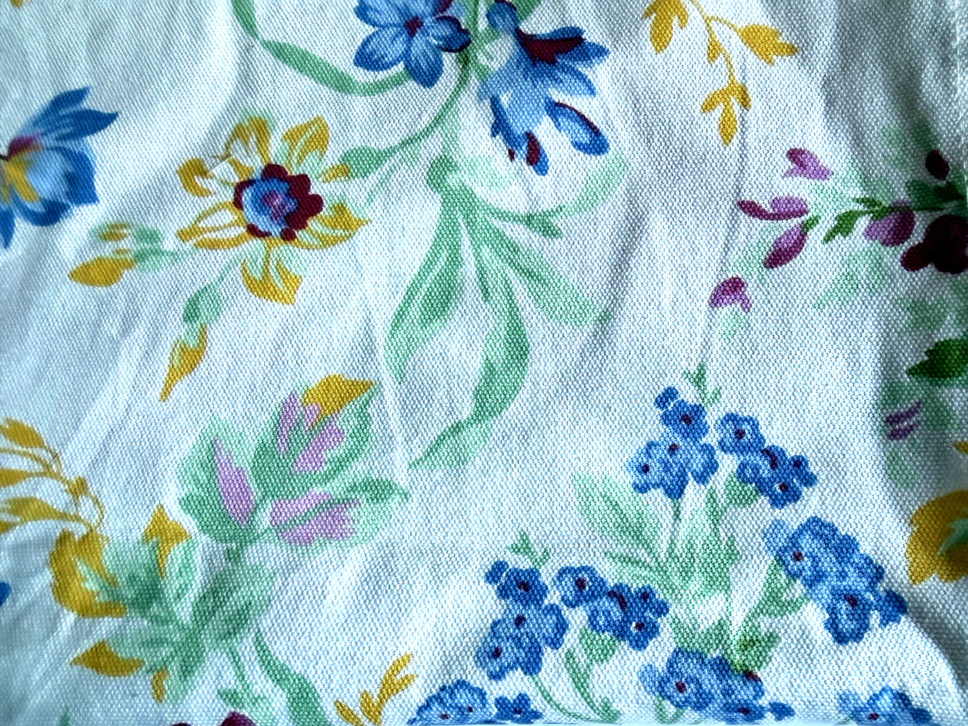 April Cornell Graceful Garden Eternal Rose Table Runner 100% Cotton 16x90 Spring