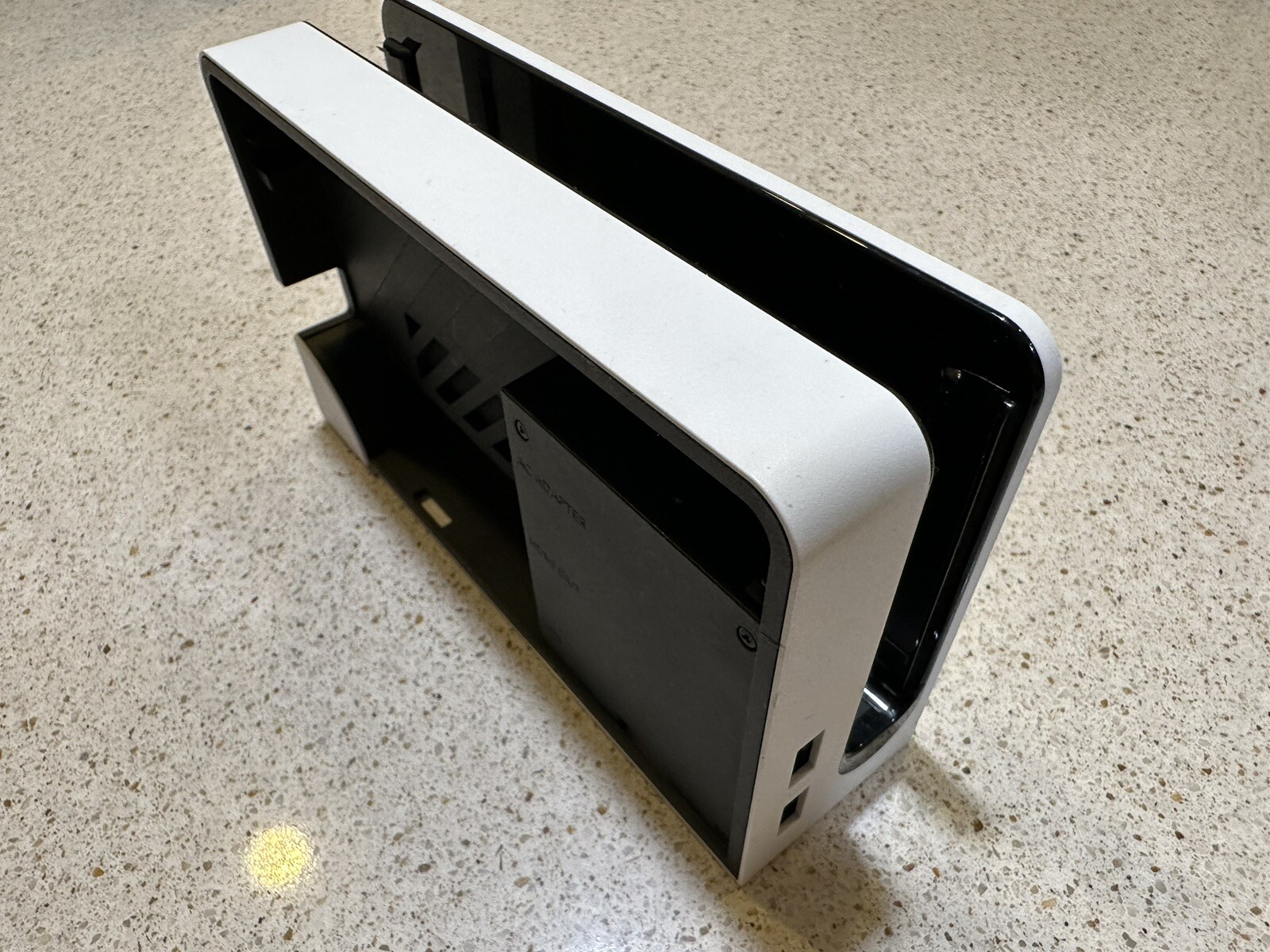 Original Nintendo Switch OLED Dock Only White Station HEG-007 - No Cables