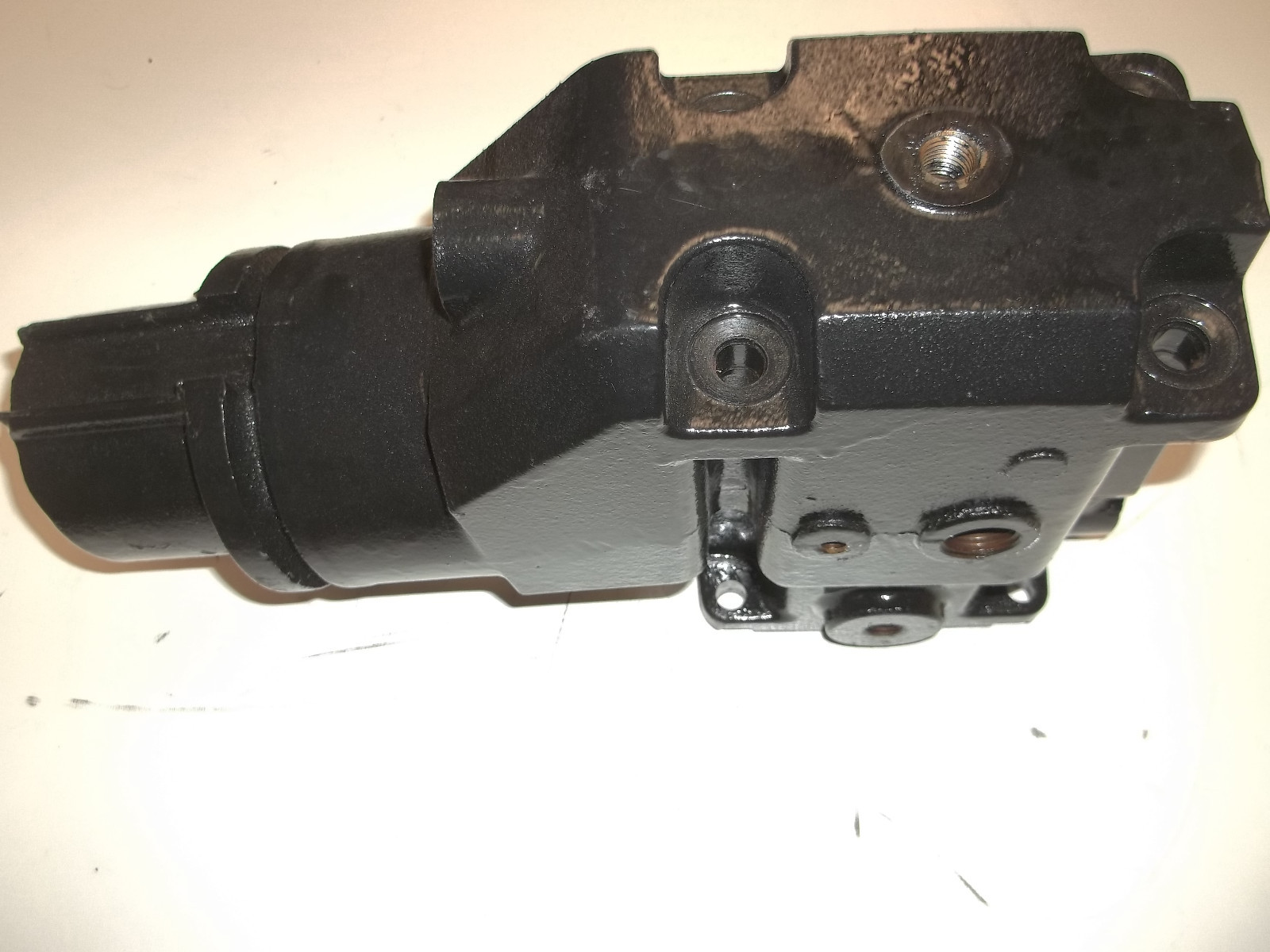 Volvo Penta OMC Exhaust Riser Elbow 4" 4.3 5.0 5.7 5.8 305 350 v6 v8 manifold