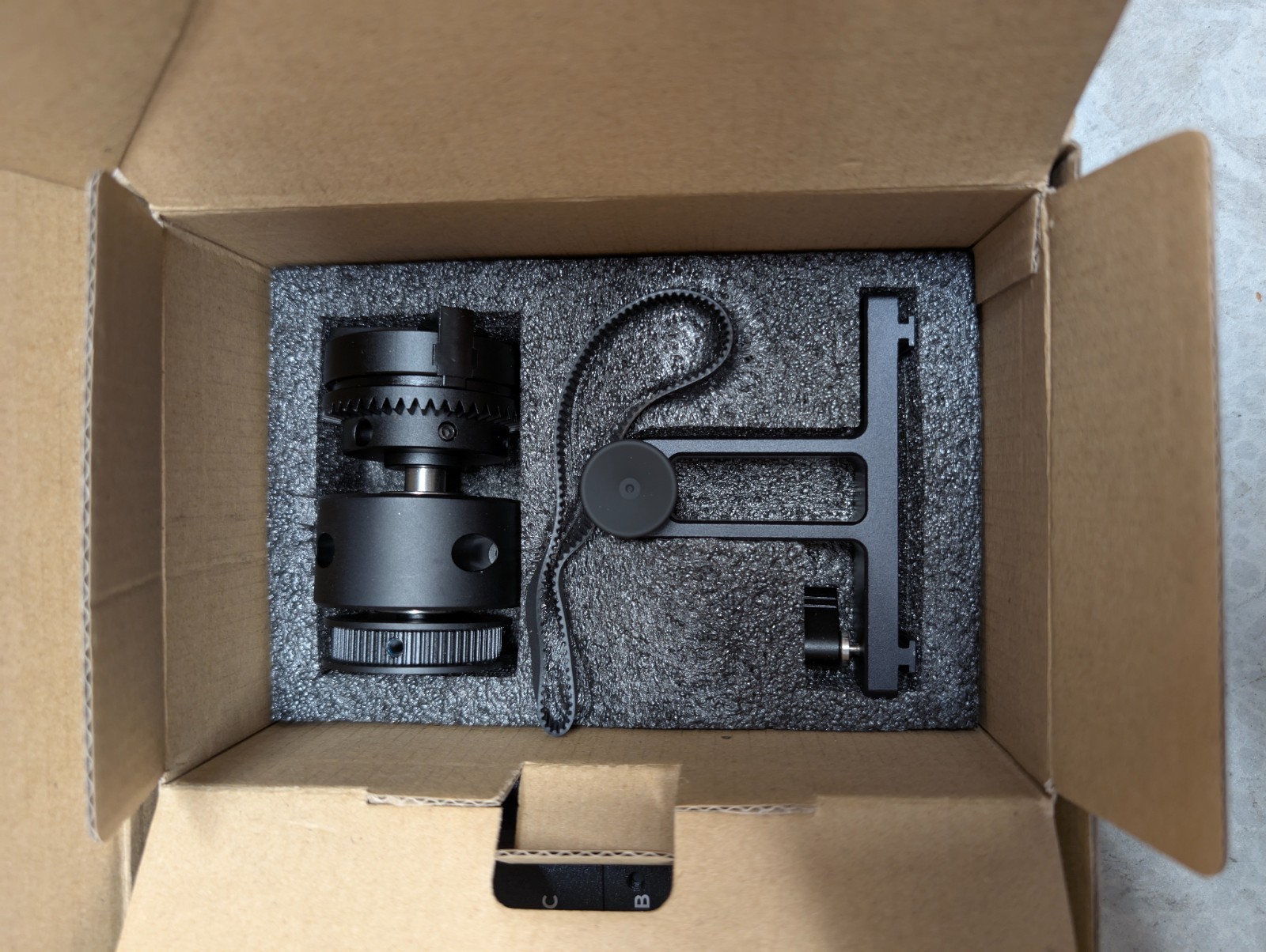 XTOOL RA2 Rotary Attachment 2 Pro (Compatible with D1 Pro Laser)