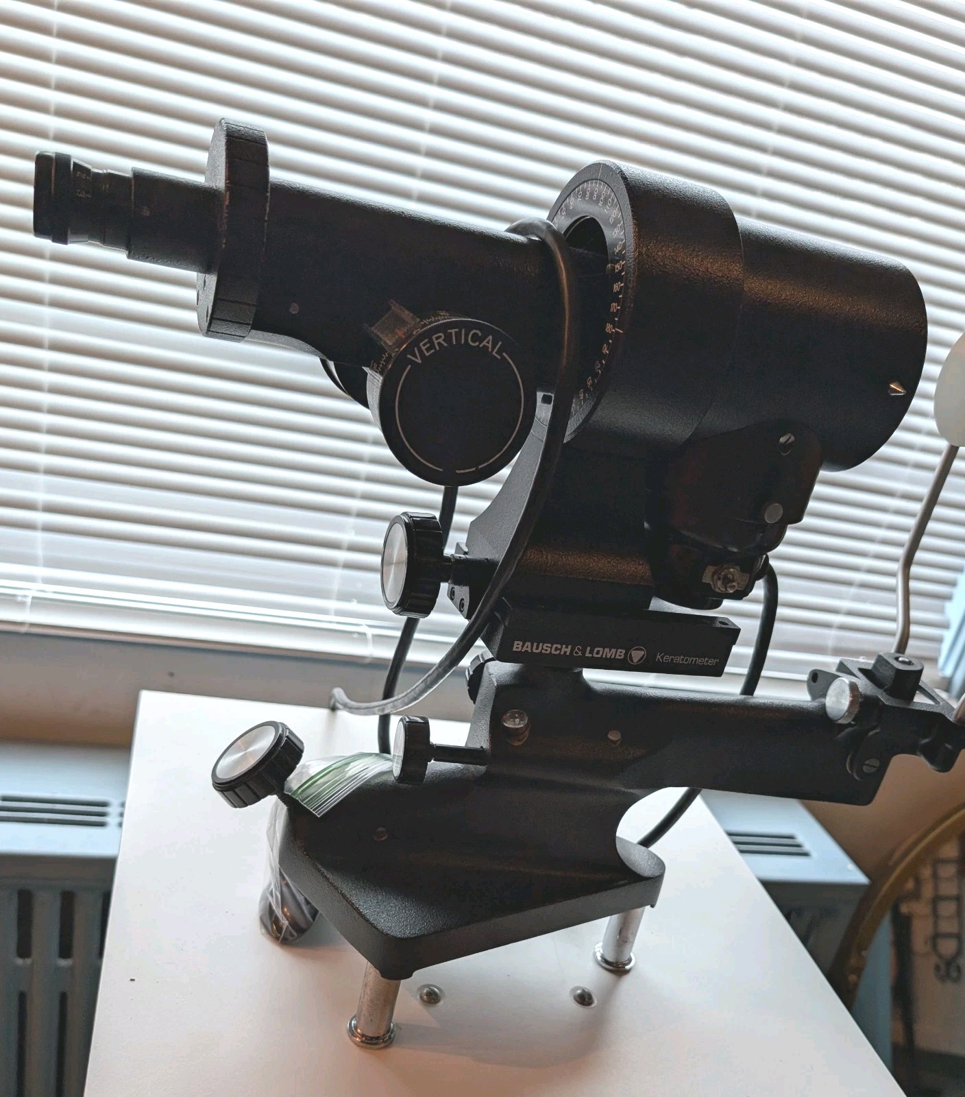 Bausch & Lomb Manual Keratometer. Working. Use or Display. 71-21-35