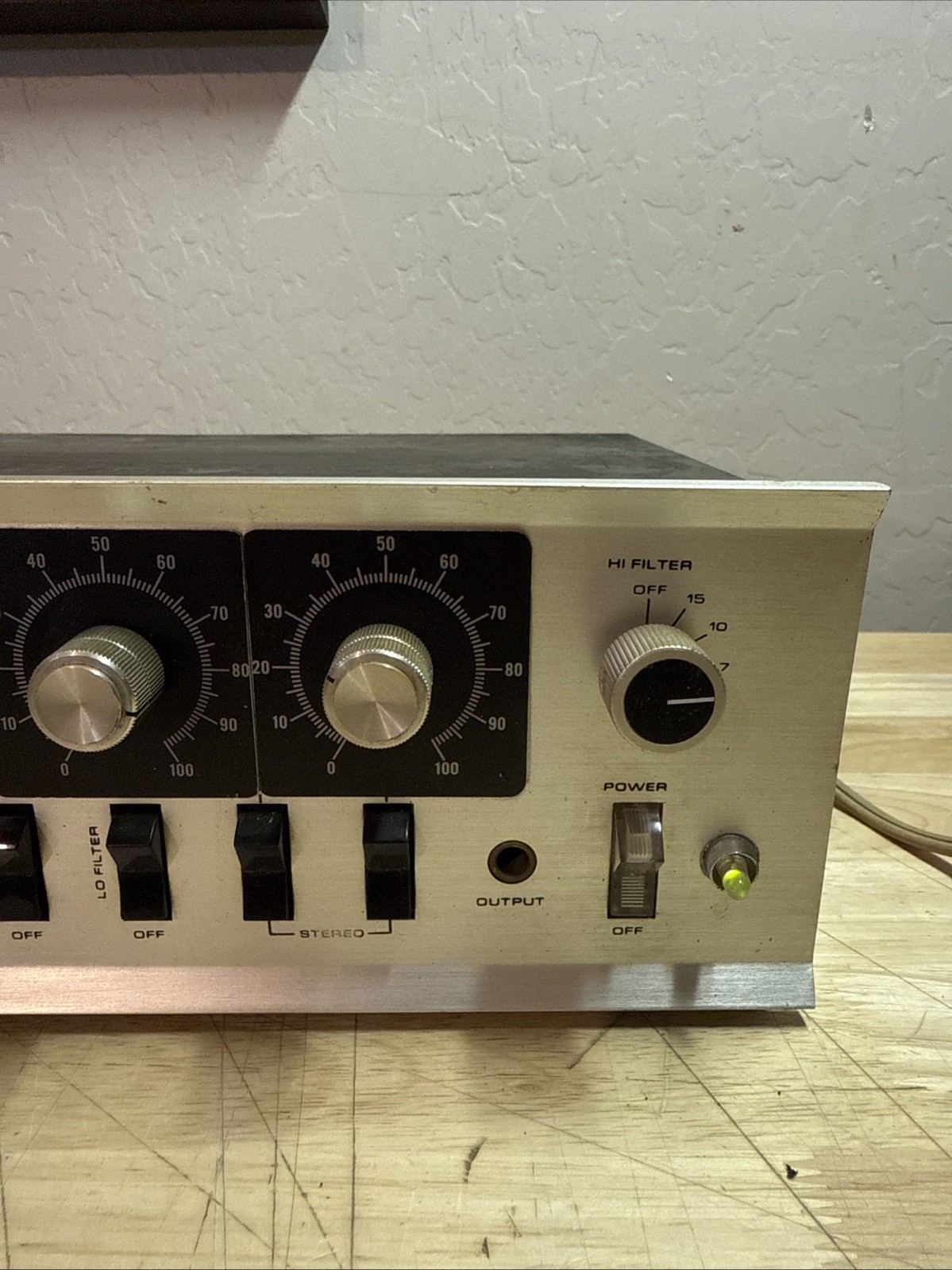 VINTAGE DYNACO PAT-4 STEREO PREAMPLIFIER POWERS ON UNTESTED AS-IS