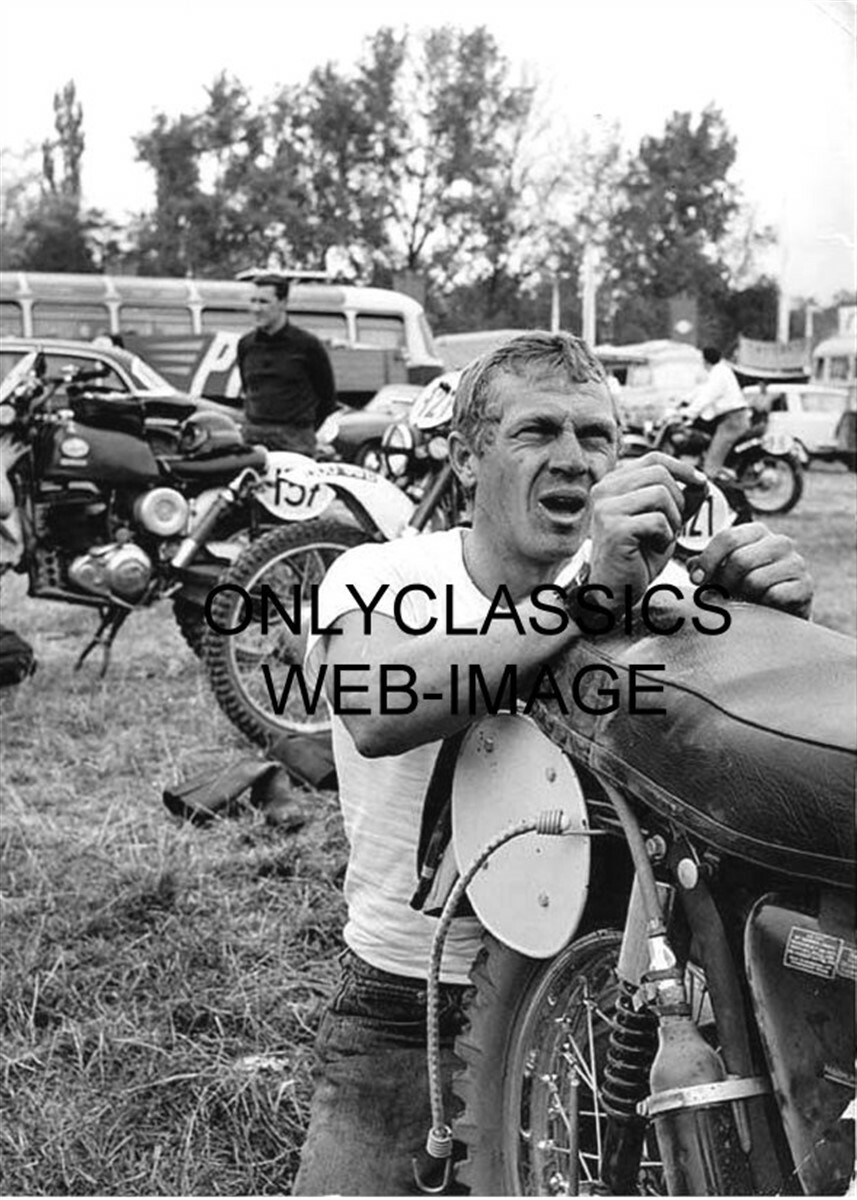 STEVE MCQUEEN WORKING ON HIS MOTORCYCLE 5X7 PHOTO DIRT BIKE MOTOCROSS RACING