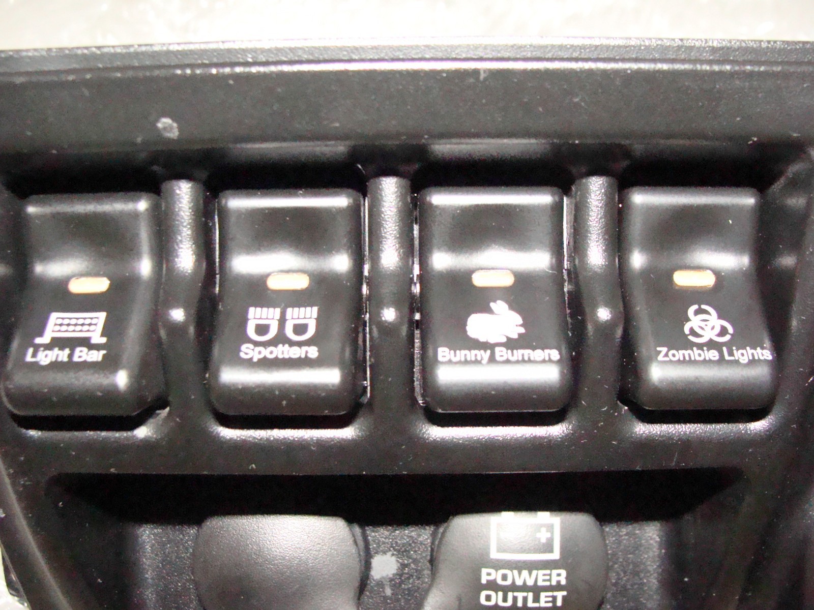 Fits JEEP 1997-2006 WRANGLER ACCESSORY ROCKER SWITCH FOR AFTERMARKET ACCESSORY