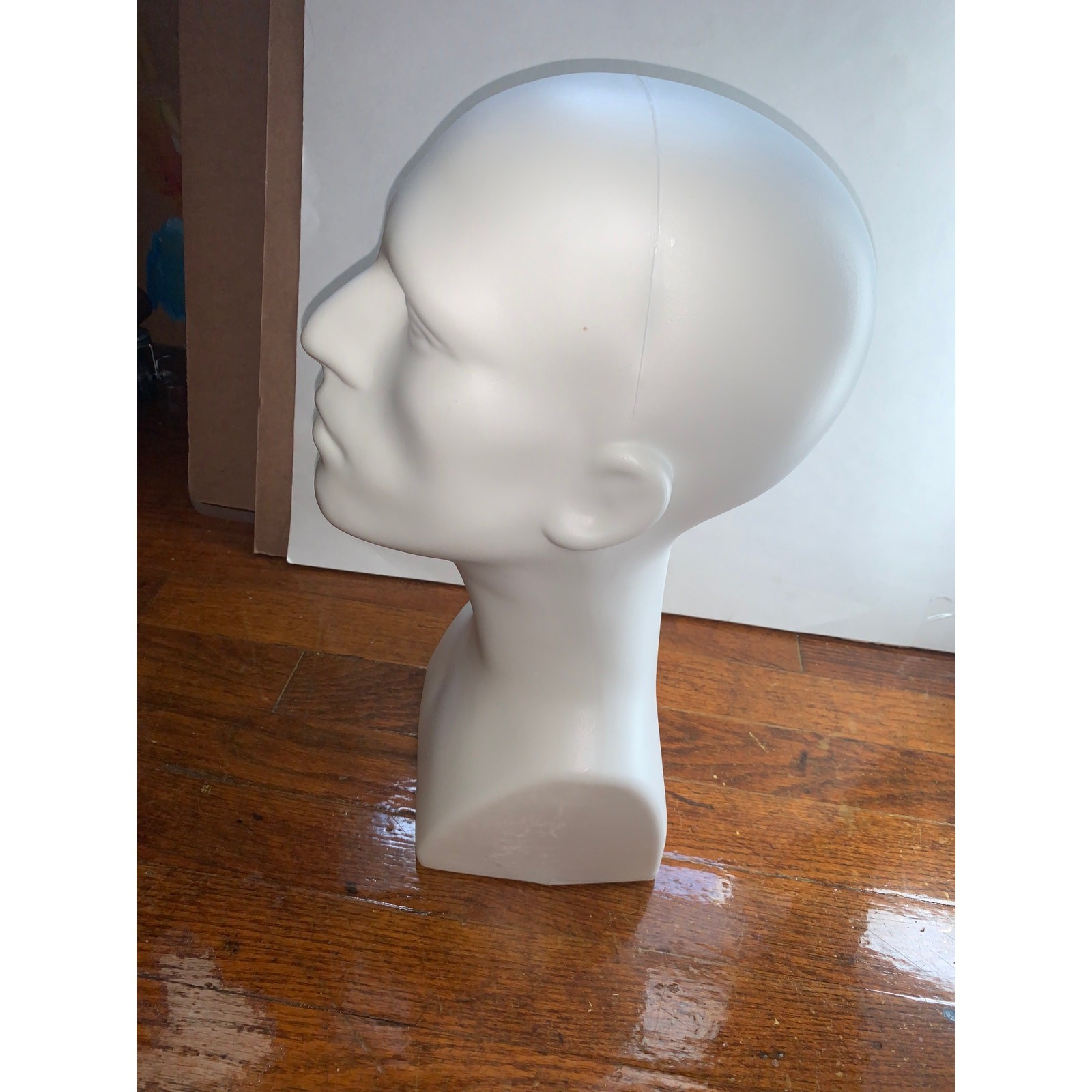 Male Mannequin Head White Wig Hat Sunglasses Display 16in