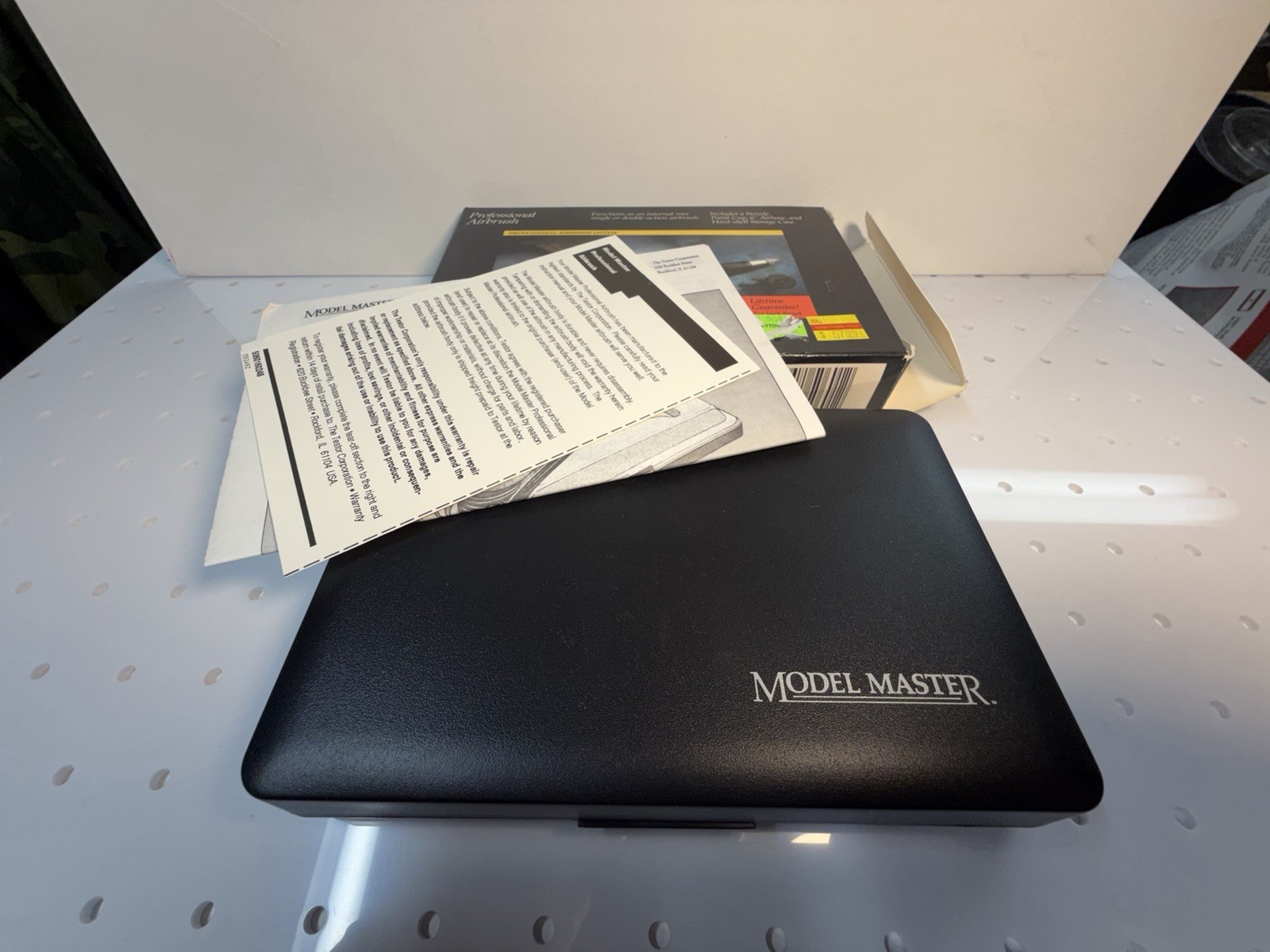 Model Master 50601 Airbrush Set Testors Aztek