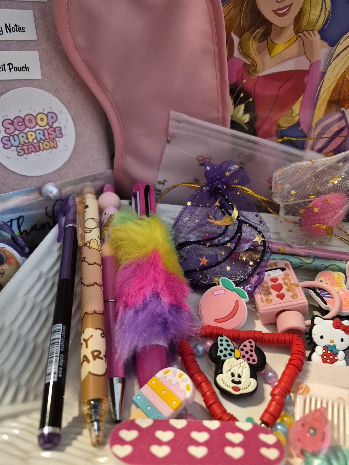 Kids Mystery Scoop + Bonus Toy Surprise/ Fun & Random/ Ages 8-12