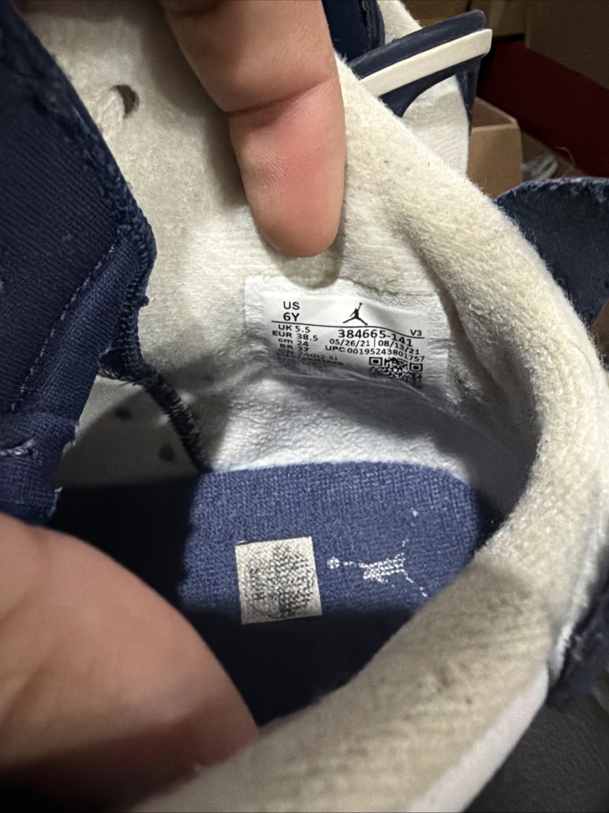 Air Jordan 6 Retro White Midnight Navy GS Size 6Y Basketball Shoes