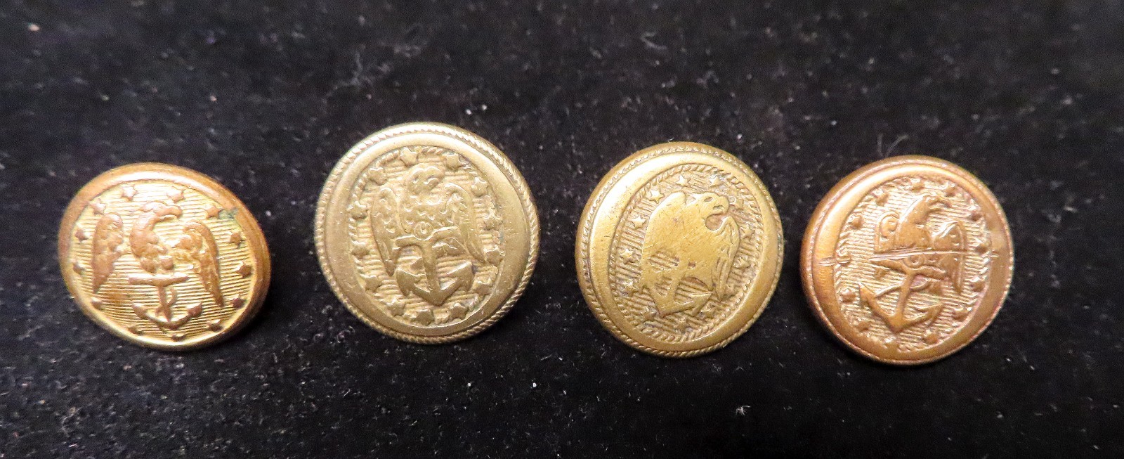 4 Cuff Size Pre-Civil War U.S. Navy Uniform Buttons