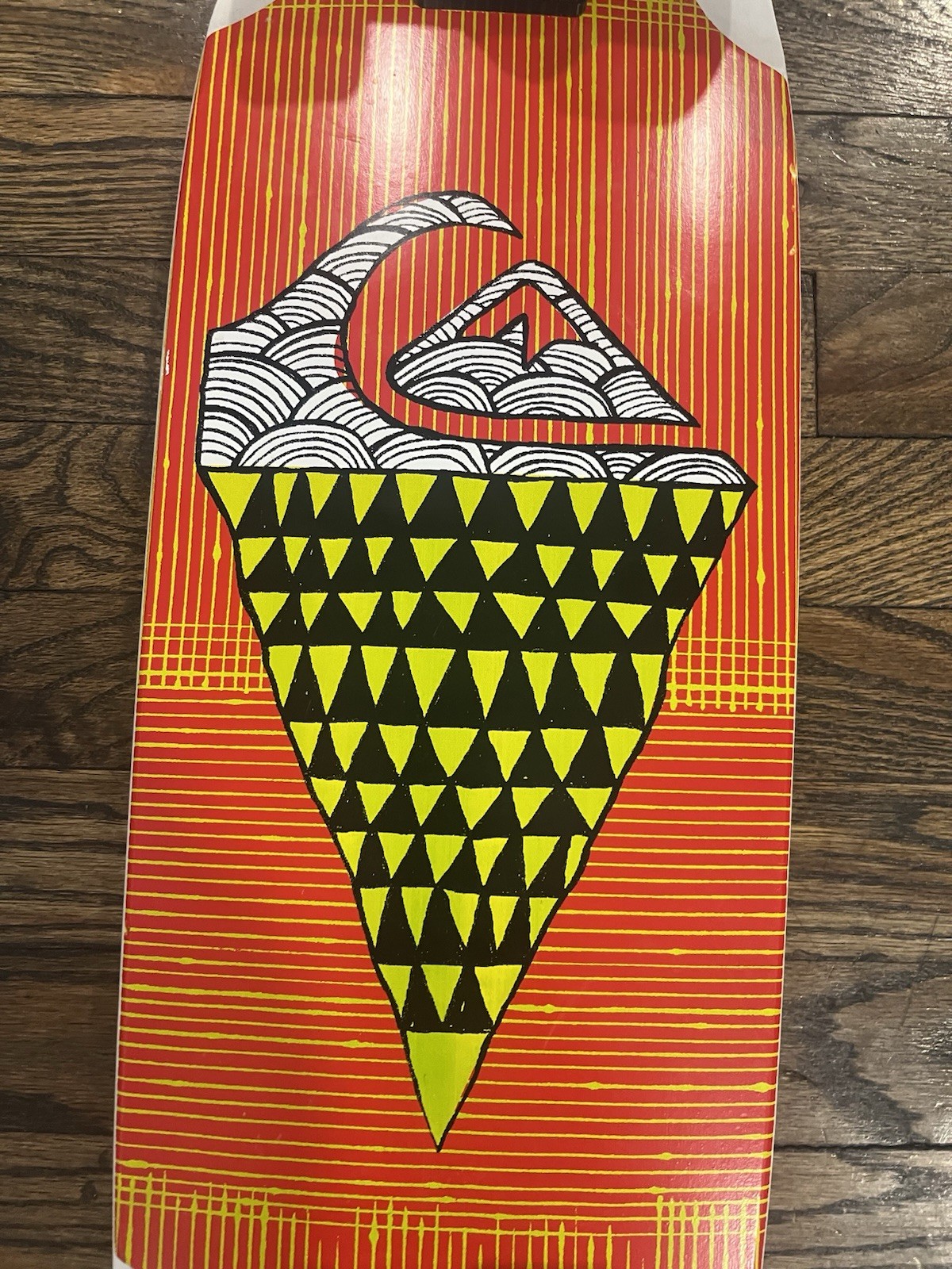 VERY RARE! Quiksilver Cruiser Skateboard W/ Bent Metal Trucks - Matching Wheels