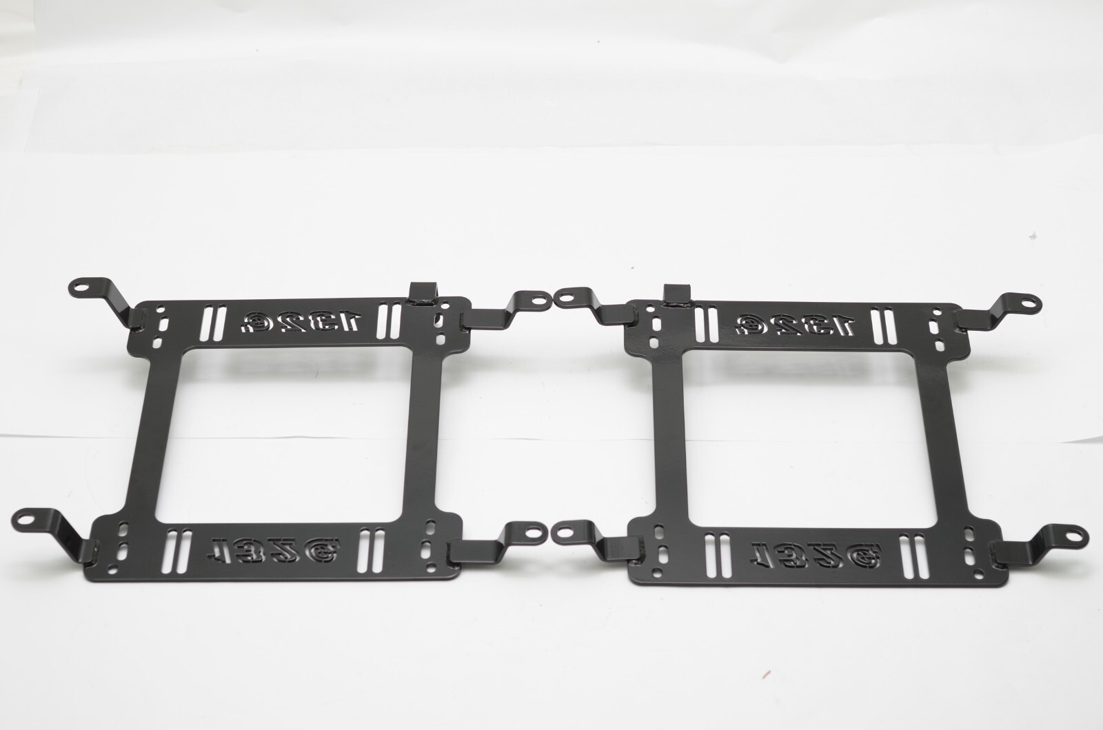 1320 Performance Seat Bracket for 97-04 Chevy Corvette C5 adapter base Pair