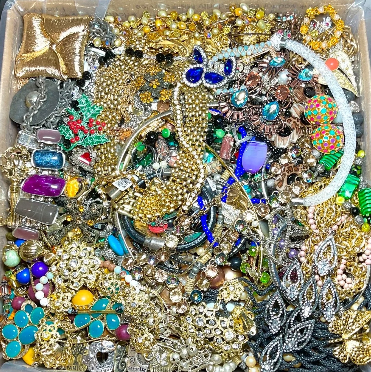 Over 3 Pounds Unsearched Lot Jewelry Old Vintage & Modern Wear & Junk Mixed In