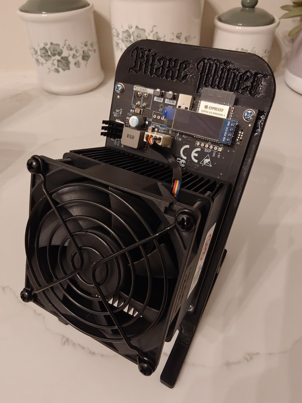 Bitaxe Supra Hex 703 Crypto Miner