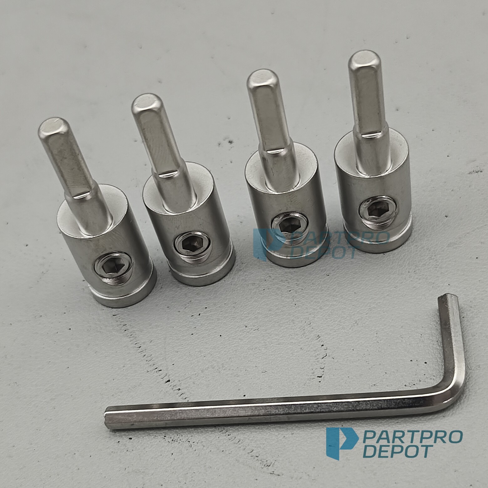 4X 4 Gauge to 8 Gauge Amp Input Reducer Wire Reducer Power/Ground Input Reduce