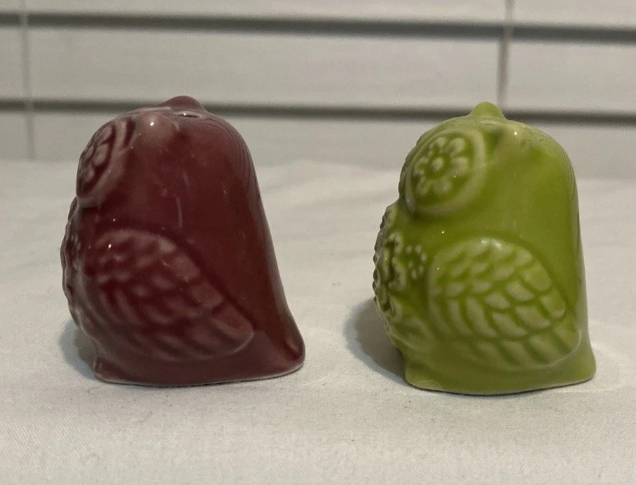 Owl Salt & Pepper Shakers Ceramic Boho Reto Green & Maroon .75 Inches