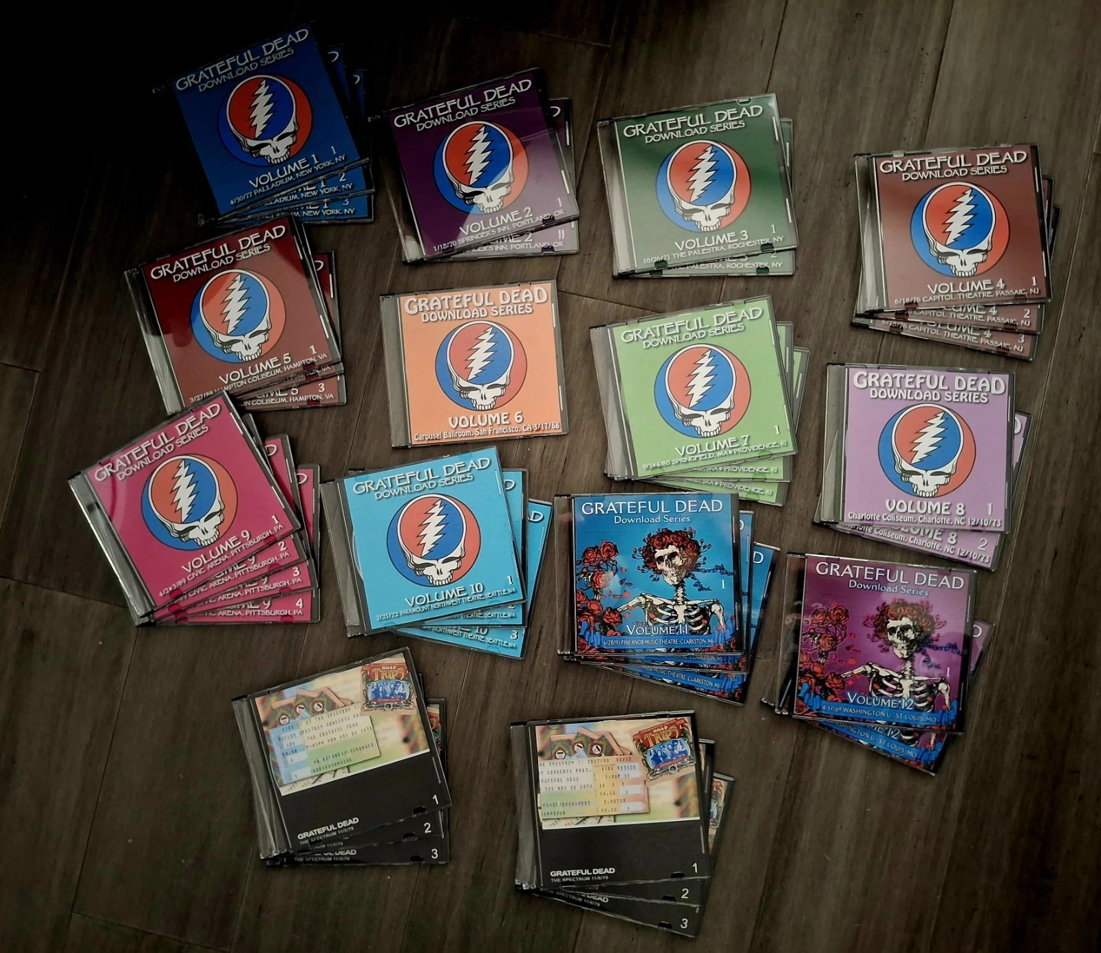 Grateful Dead Download Series 13 Volumes w/ Bonus Discs 38 CDRs