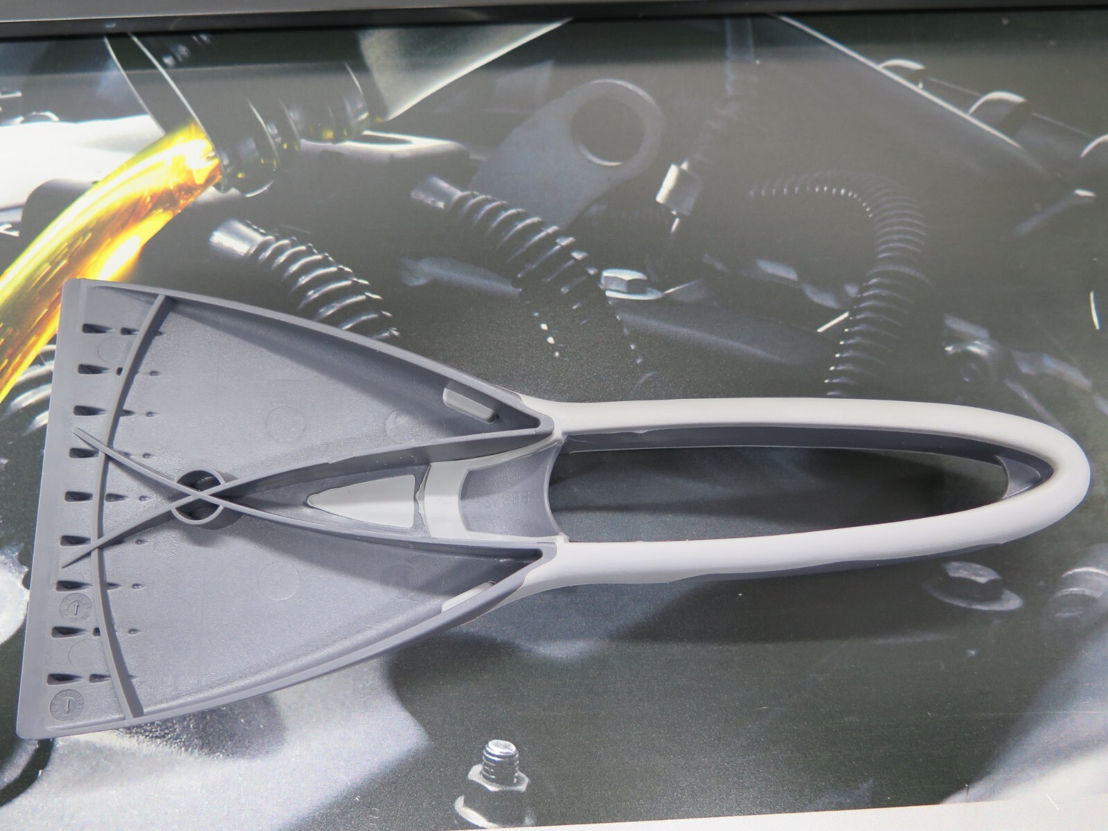 OEM BMW/MINI ICE SCRAPER 83192329713