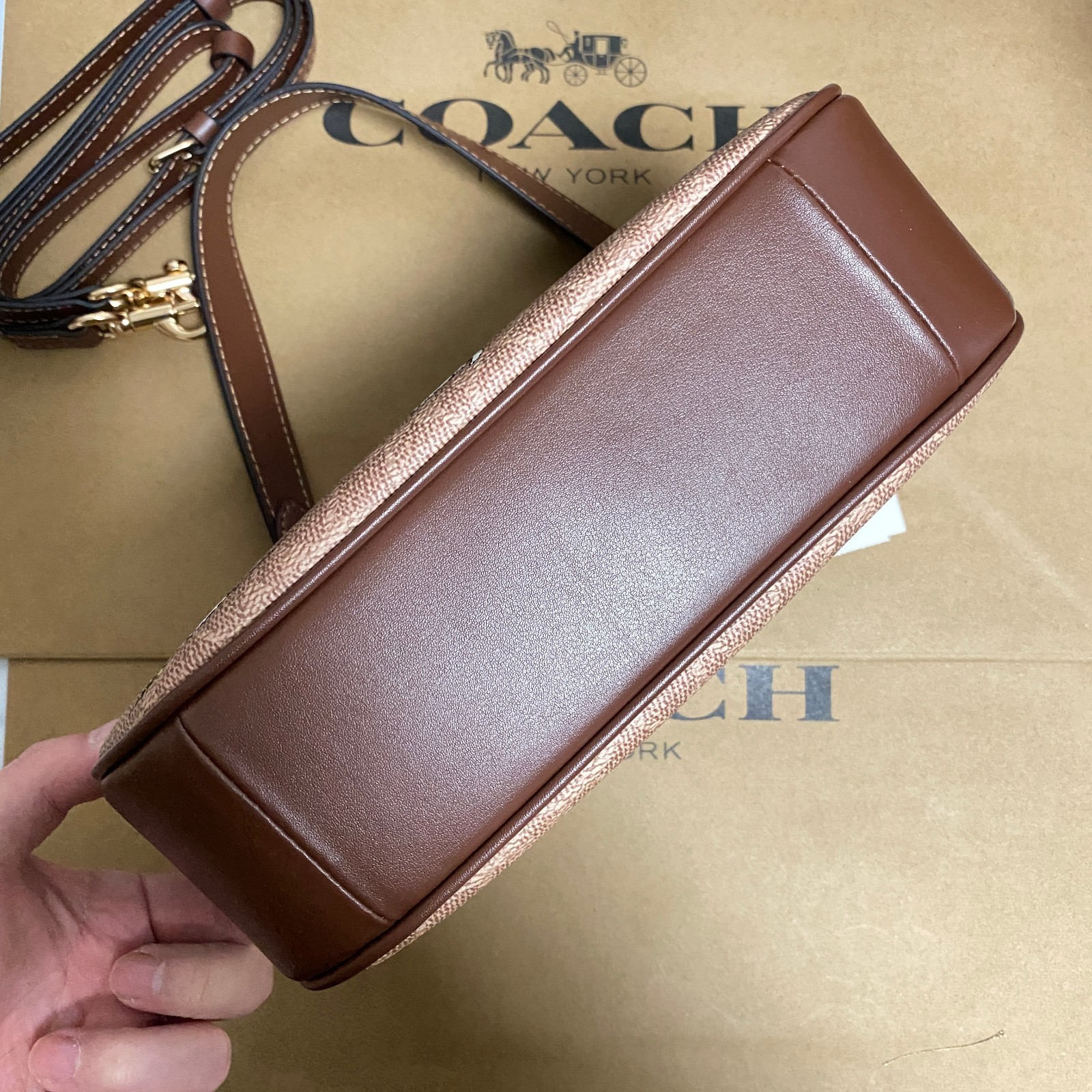 COACH x PEANUTS Teri Shoulder Bag Tan Brown Snoopy Print Signature Canvas CBJ88