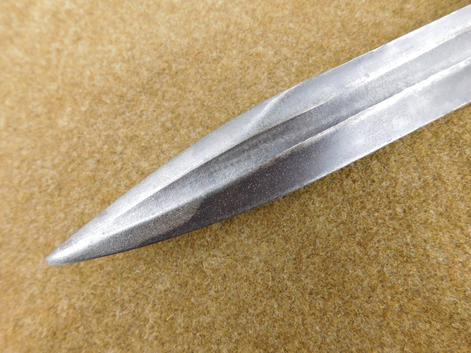 ORIGINAL WWII U.S. M-1 GARAND BAYONET CONVERTED TO FIGHTING KNIFE DATED 1943