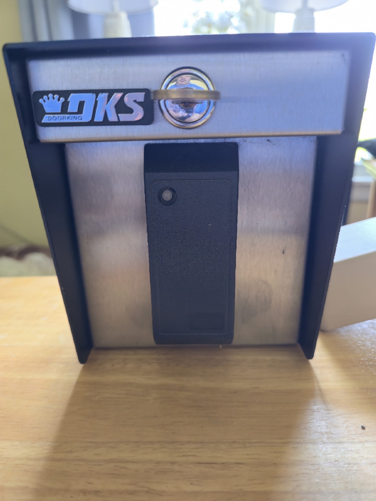 DoorKing 1520-080 Card Reader Lock