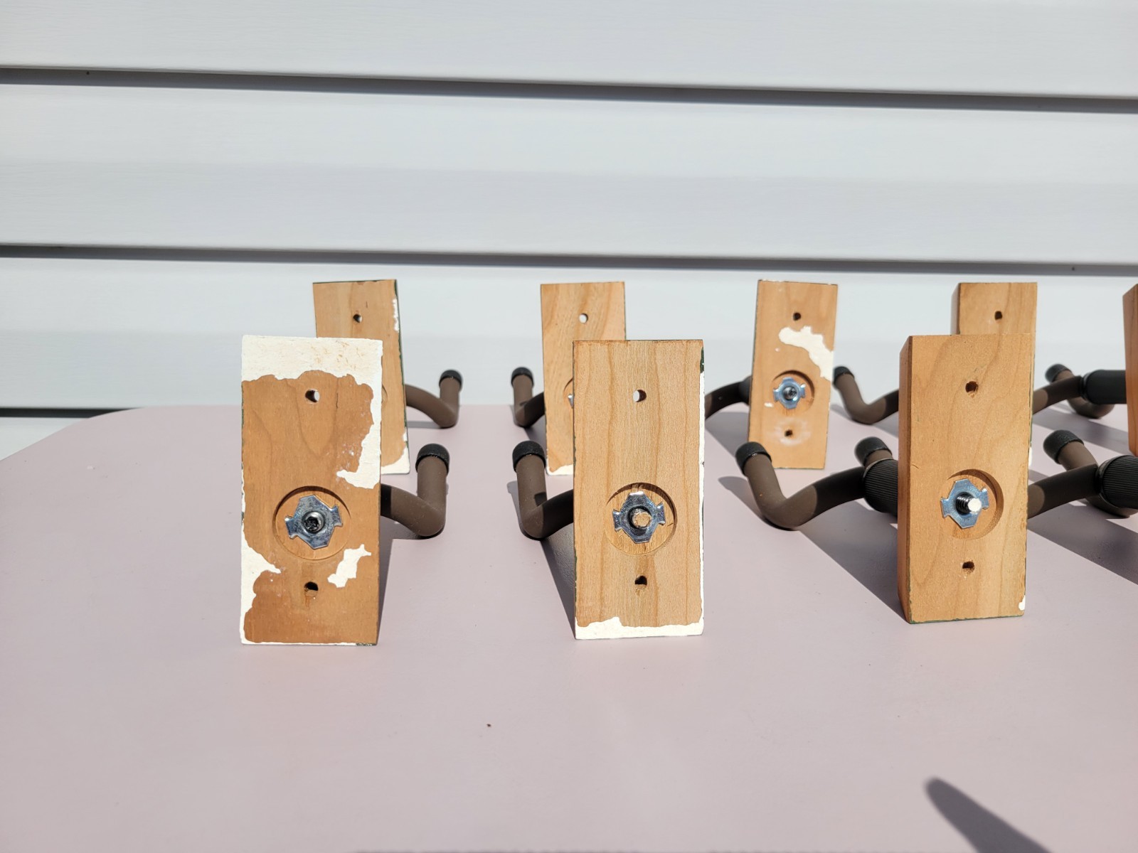 Lot of 10 String Swing CC01 Guitar Hanger Wall Mount Holder with Screws