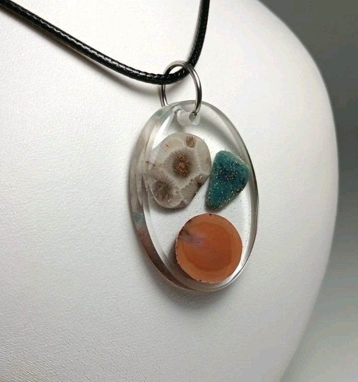 Michigan Petoskey Stone, Agate & Leland Blue Resin Pendant Necklace 22"