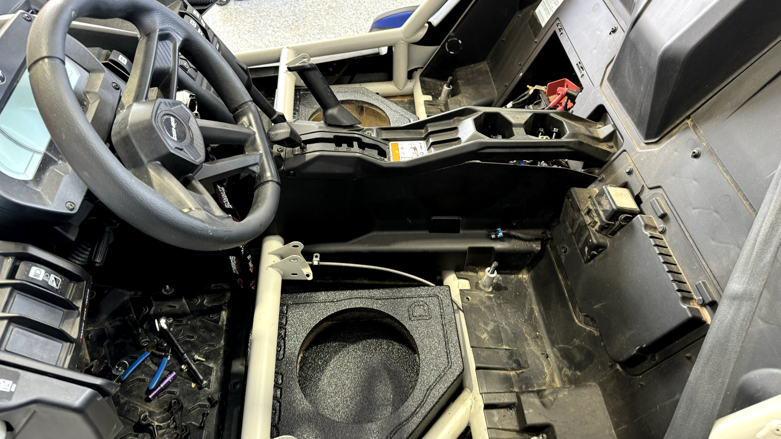 Can Am X3 Sub Box - Sub Woofer Enclosure Maverick X3 2X10" Shallow Front Seats