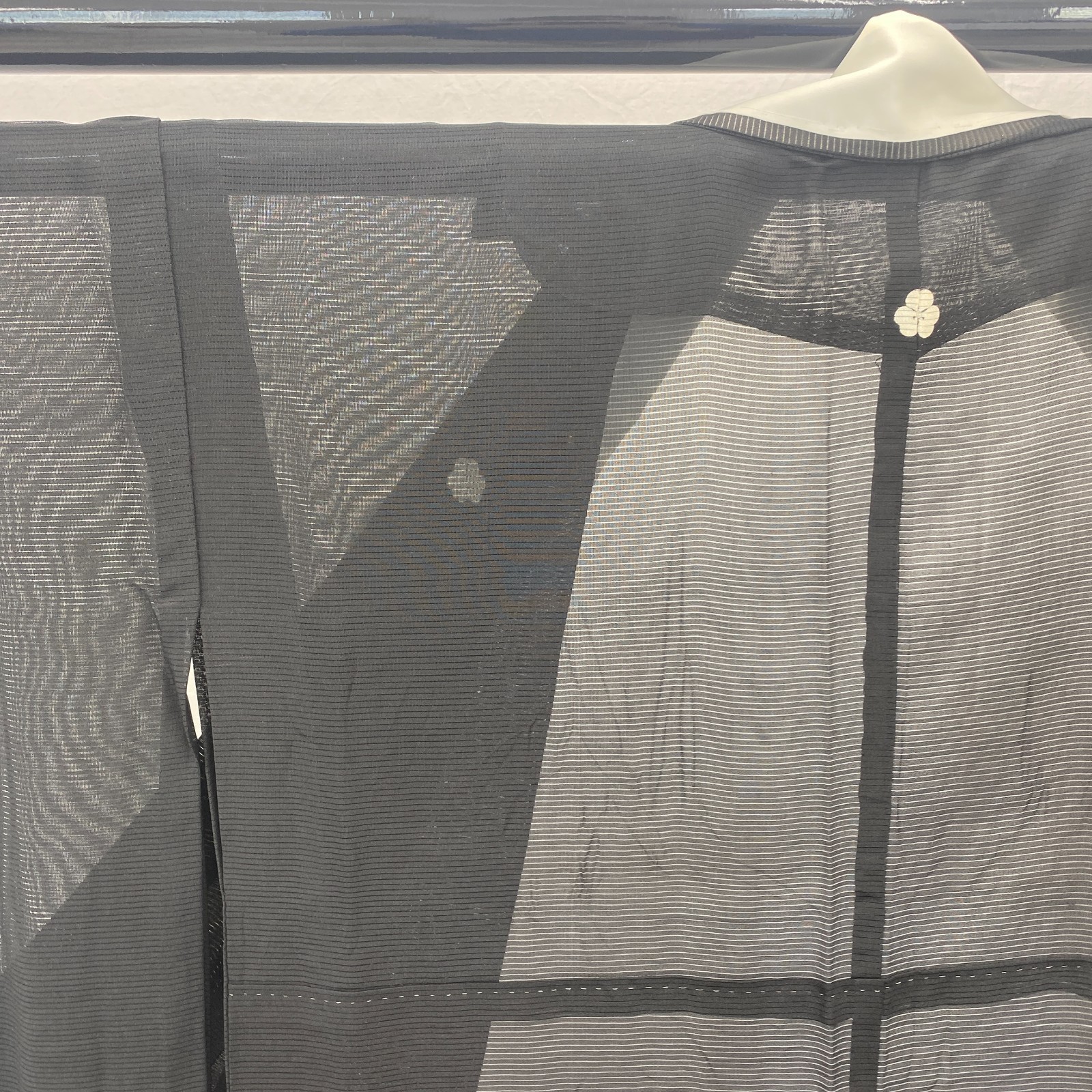 Japanese Vintage Kimono Polyester Black No Lining Family crest Length 61 in